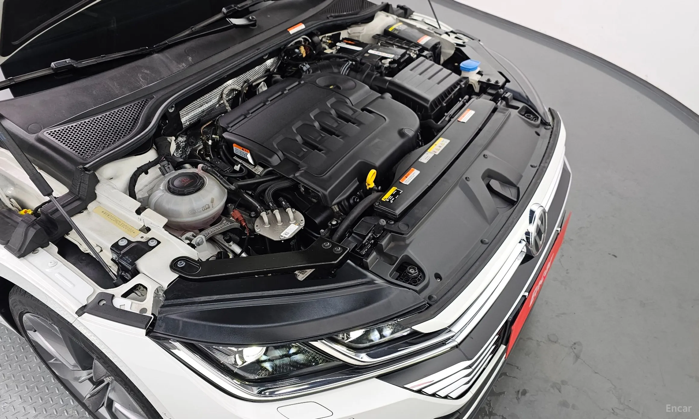 Volkswagen Ateon превью 6