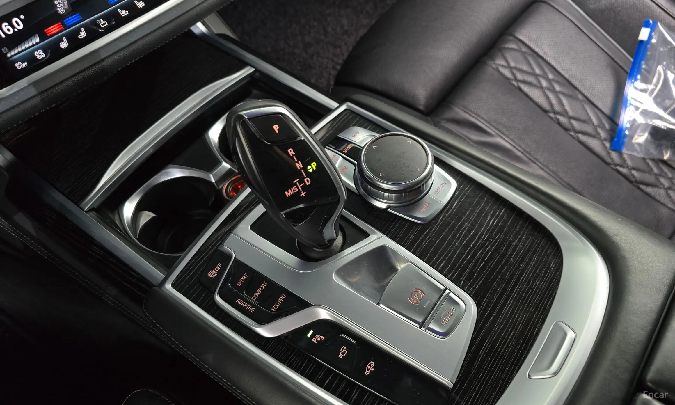 BMW 7 Series (G11) превью 9