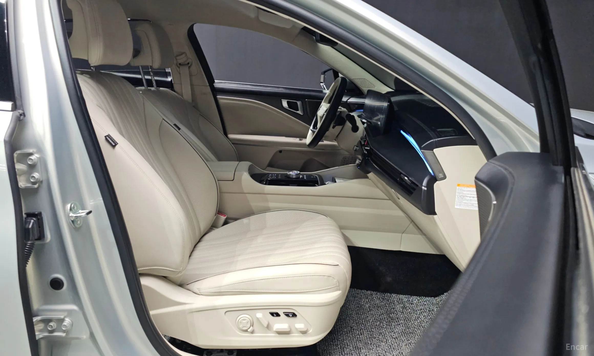 Kia K8 Hybrid превью 11