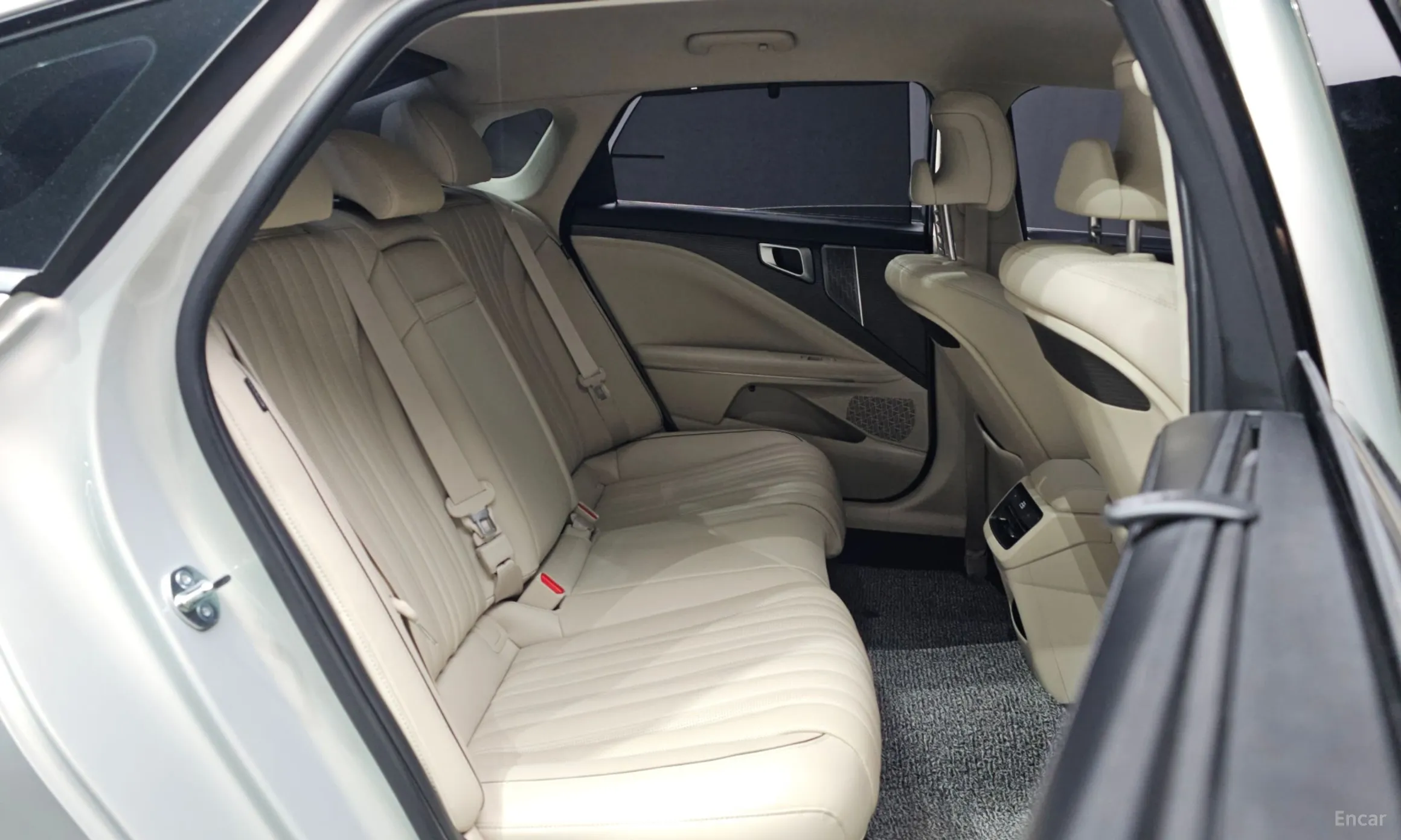 Kia K8 Hybrid превью 12