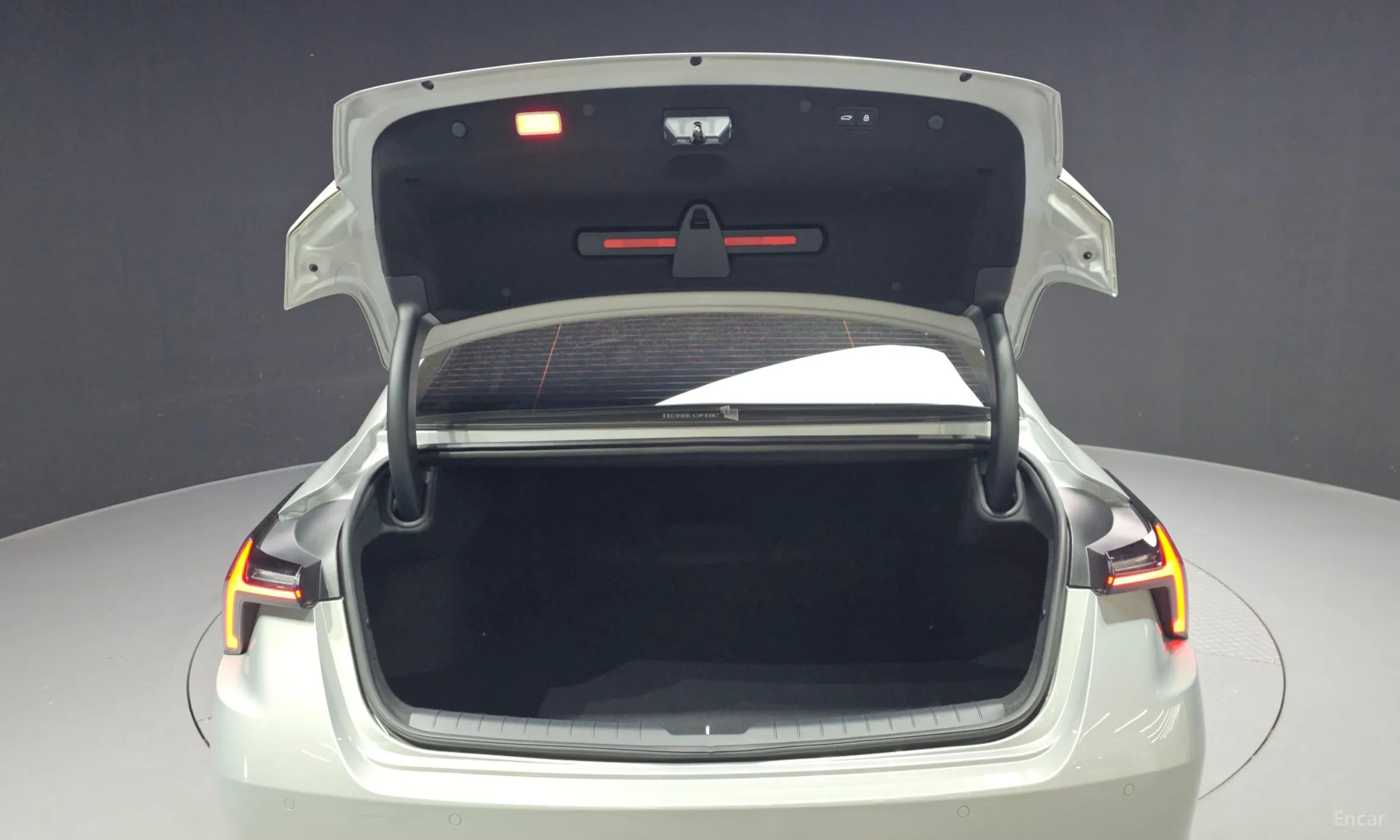 Kia K8 Hybrid превью 20