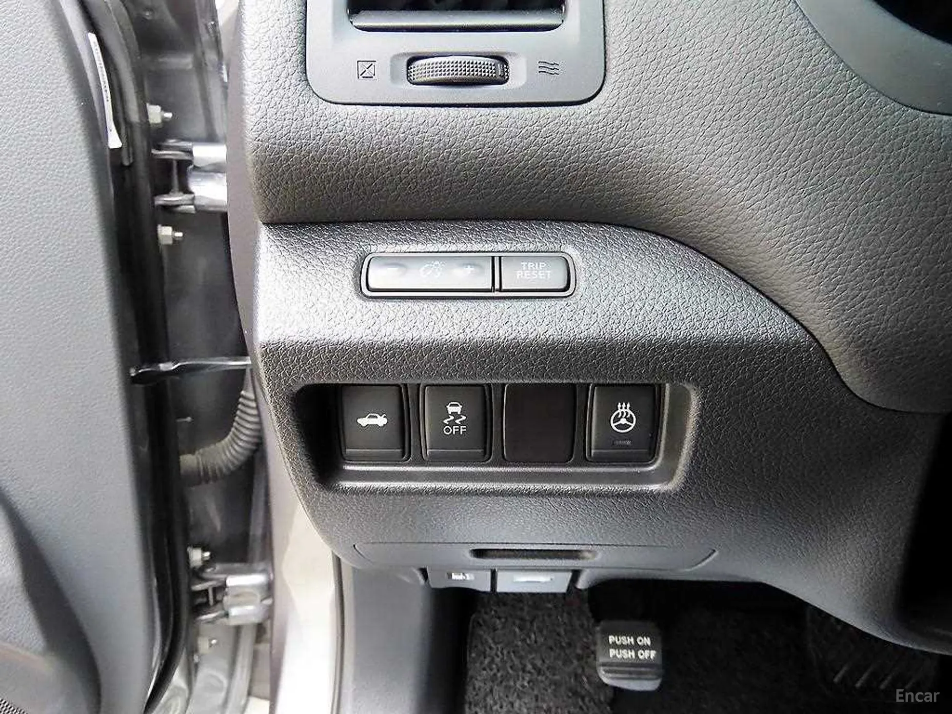 Nissan Altima превью 12