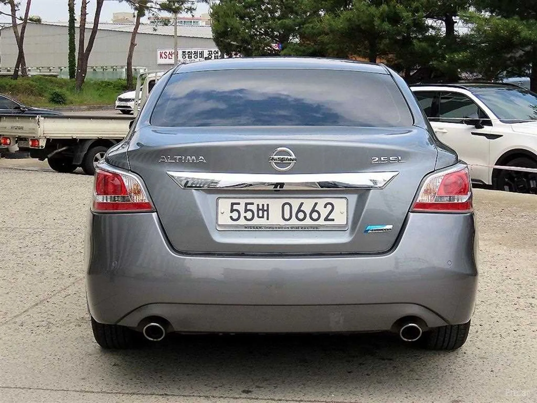 Nissan Altima превью 4