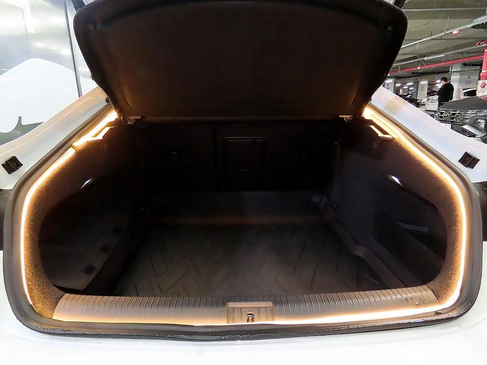 Volkswagen Ateon превью 17