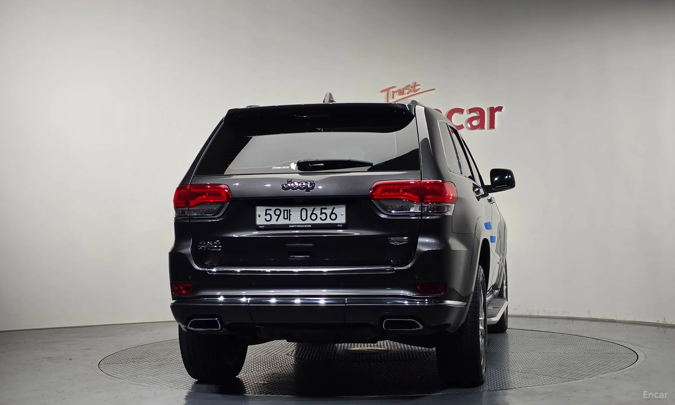 Jeep Grand Cherokee превью 4