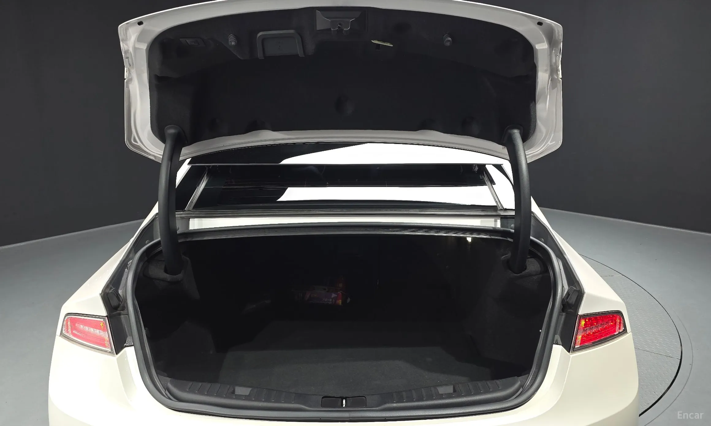 Lincoln New MKZ превью 20
