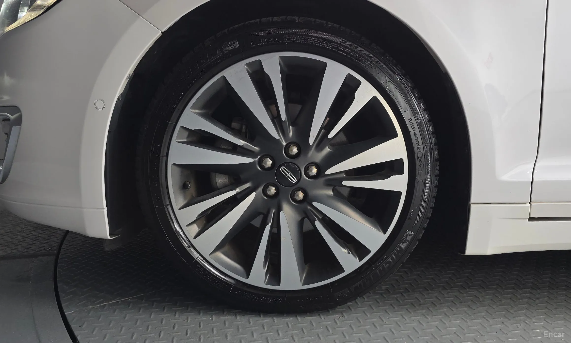 Lincoln New MKZ превью 5
