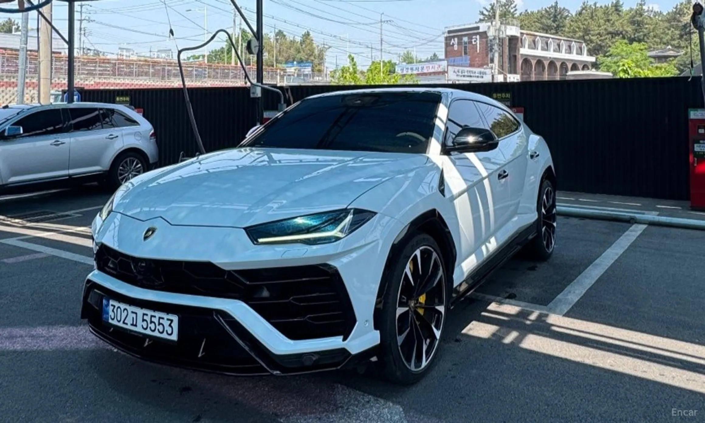 Lamborghini Urus превью 3