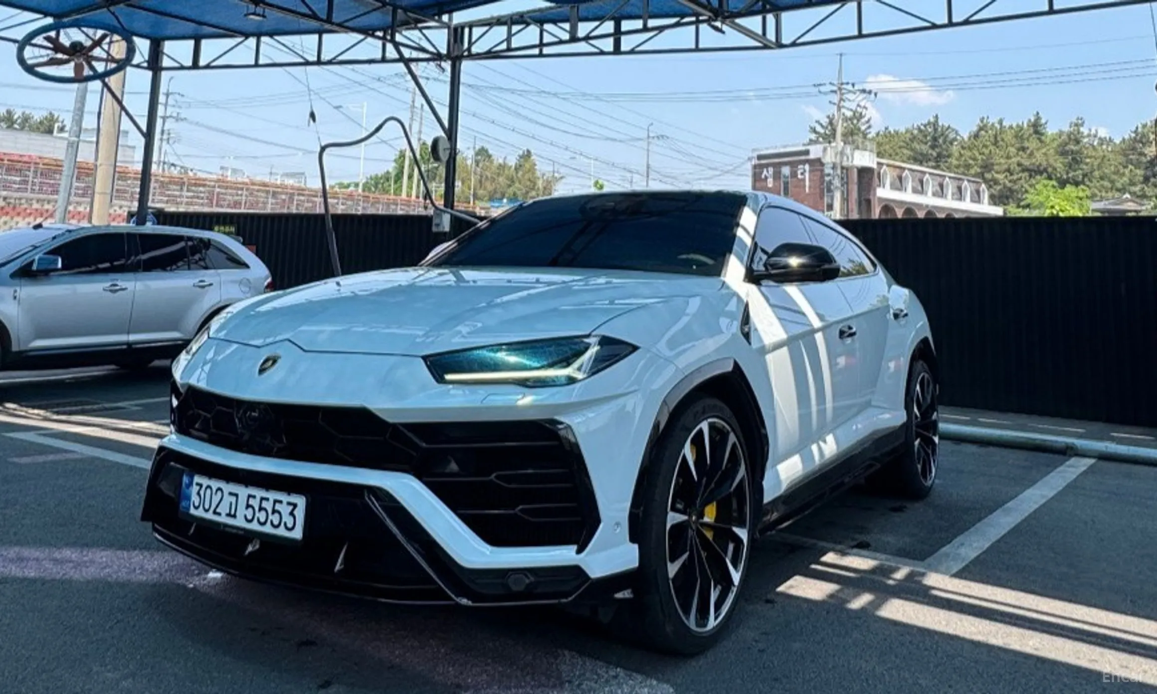 Lamborghini Urus превью 4