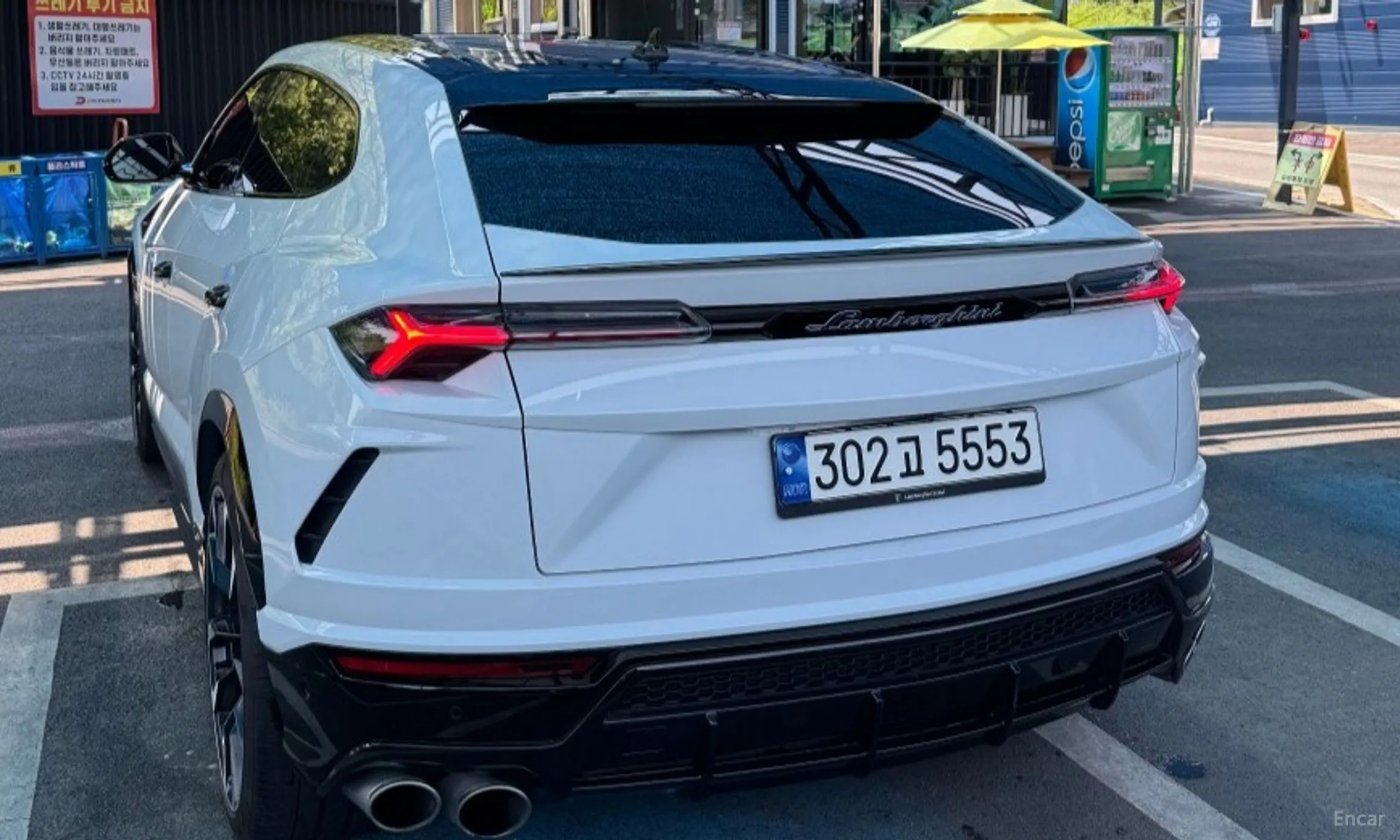 Lamborghini Urus превью 8