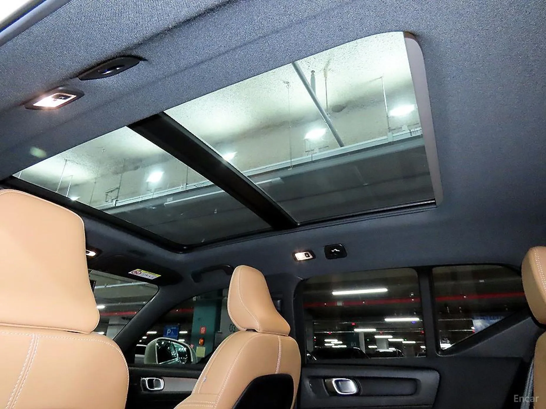 Volvo XC40 превью 15