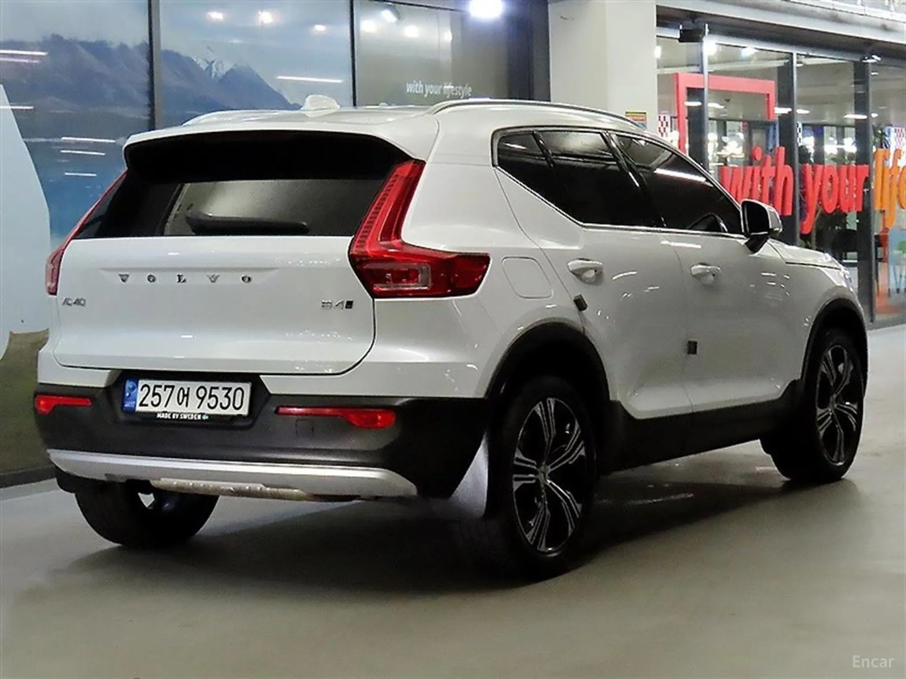 Volvo XC40
