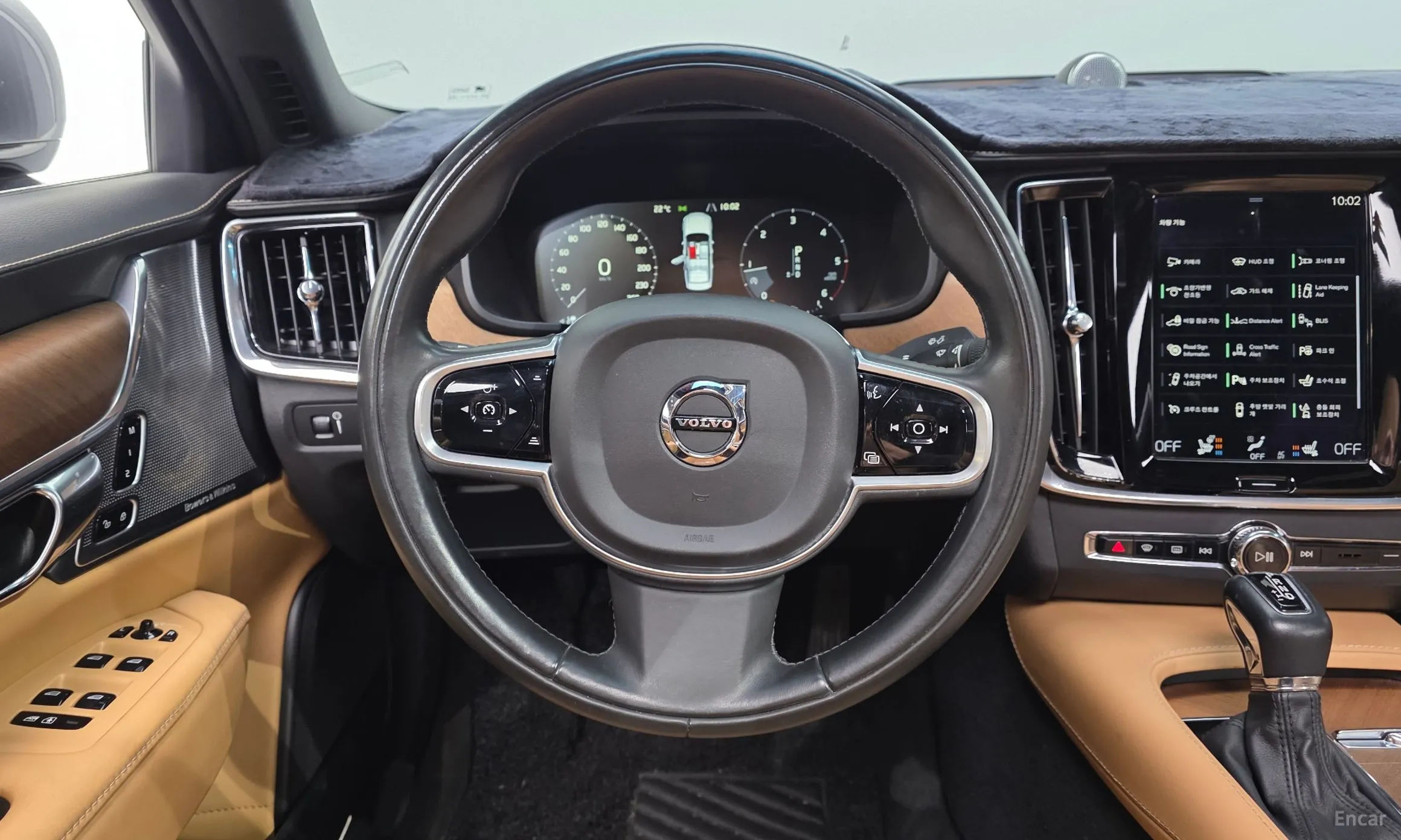 Volvo S90 превью 13