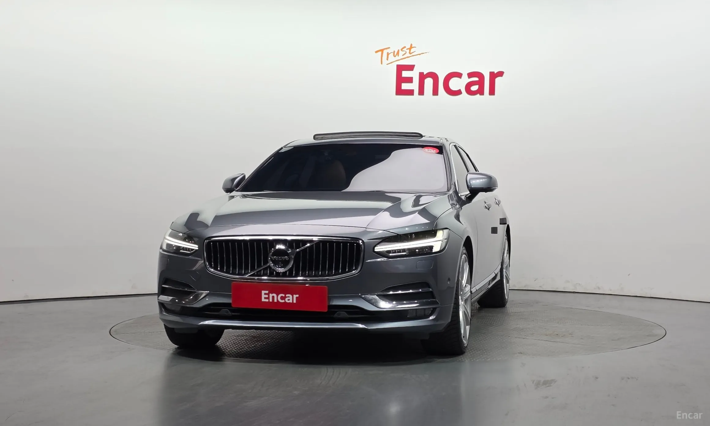 Volvo S90 превью 3
