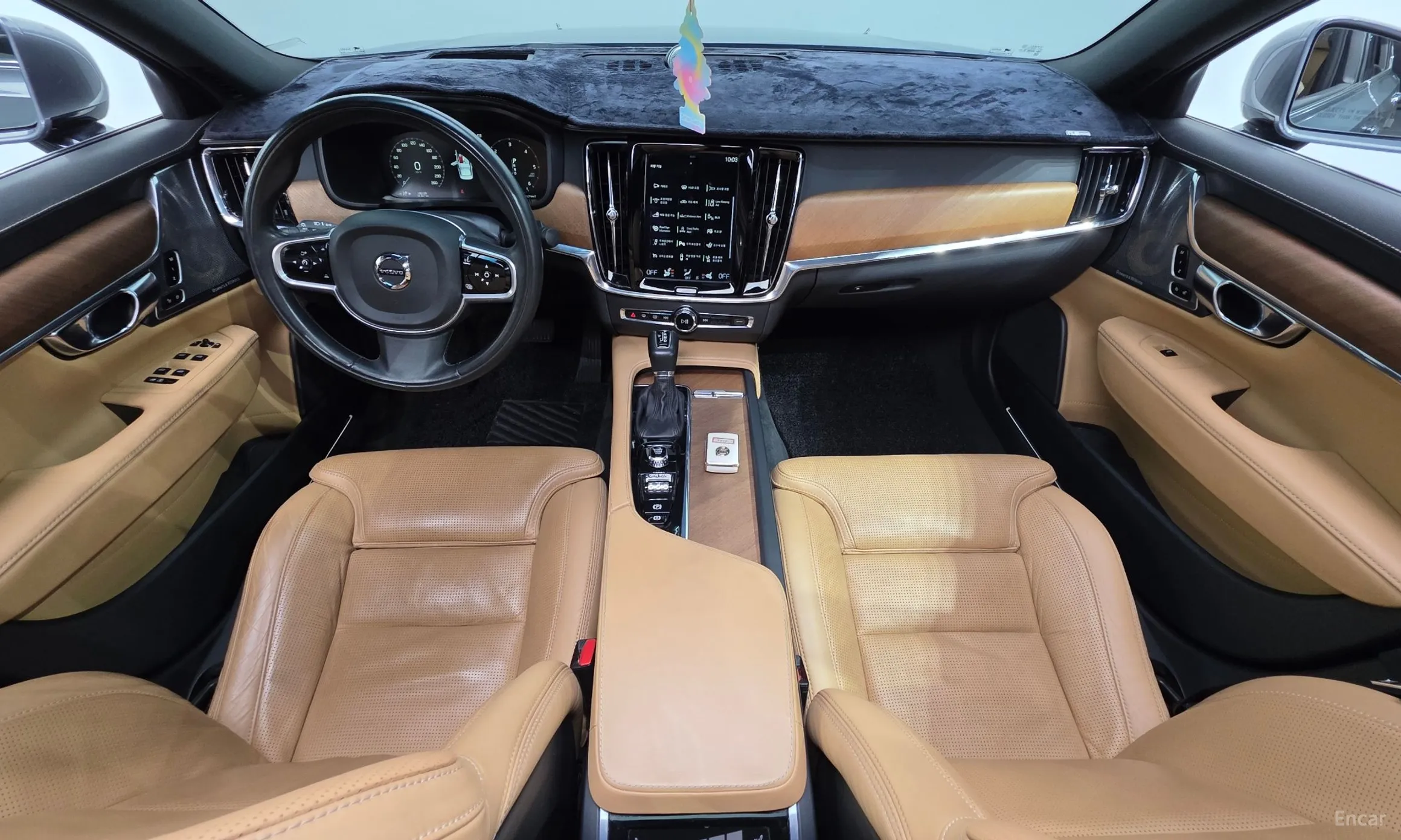 Volvo S90 превью 7