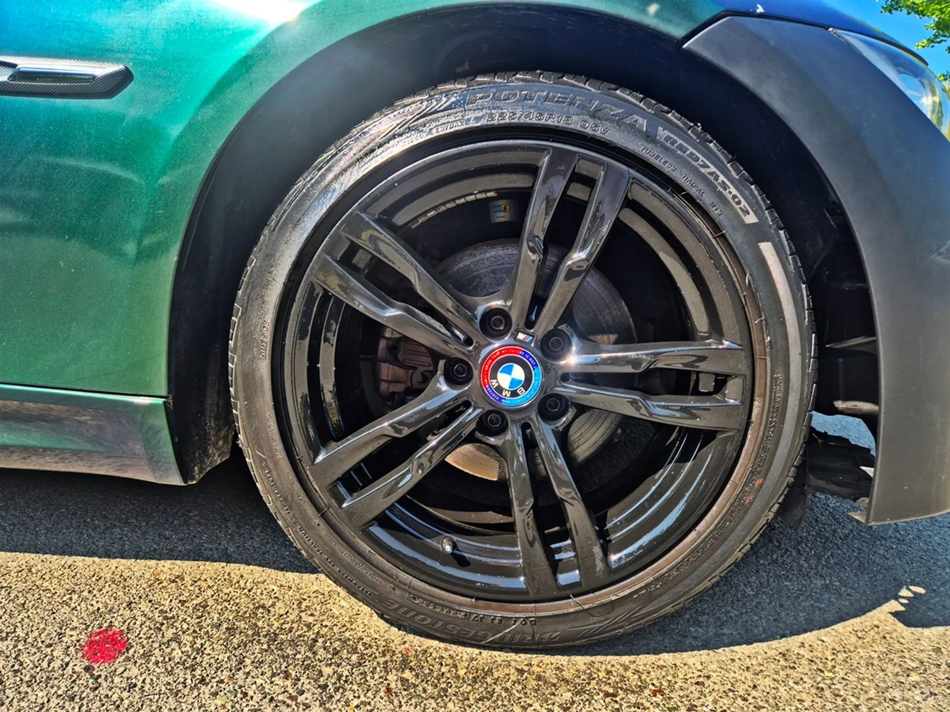 BMW 3 Series (E90) превью 19