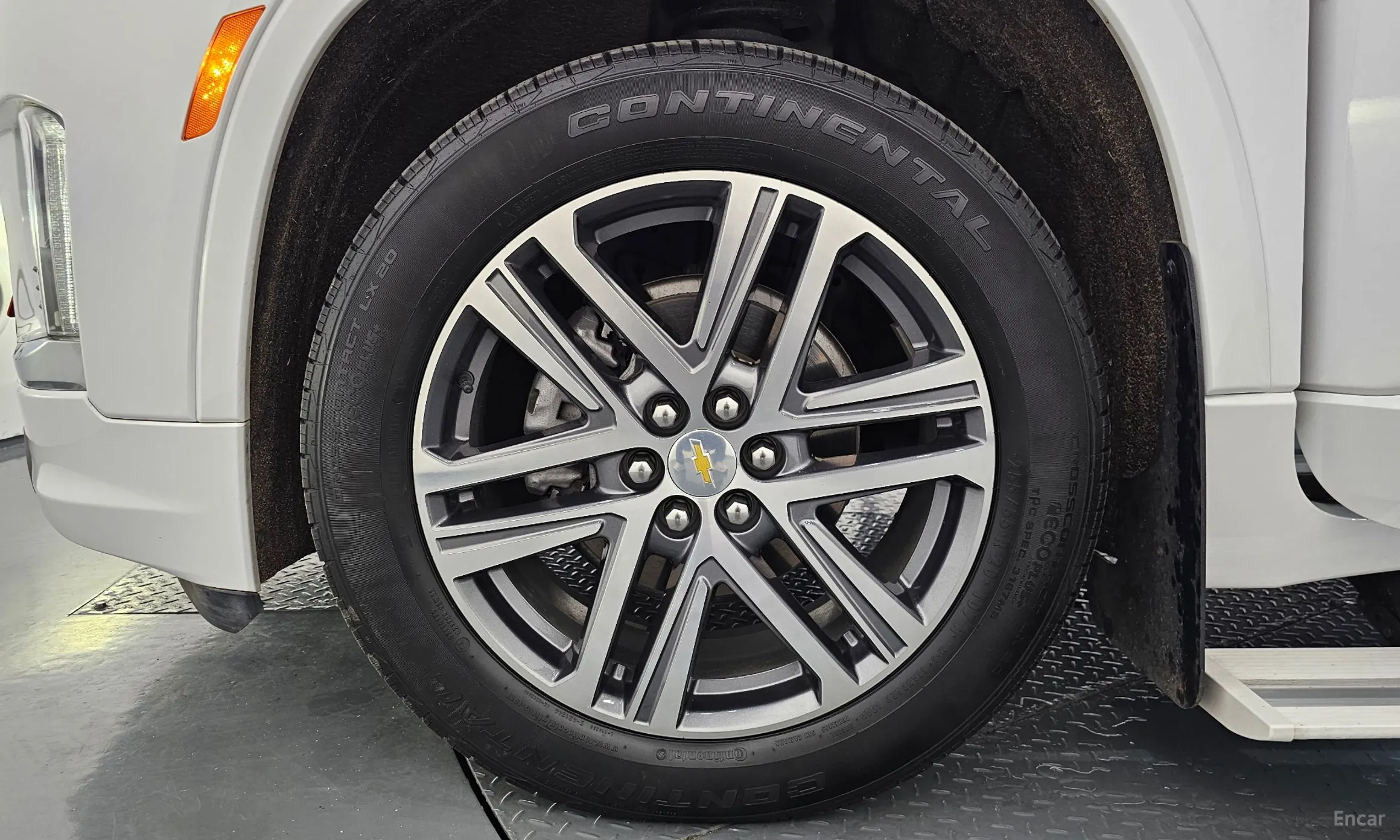 Chevrolet (GM Daewoo) Traverse превью 5