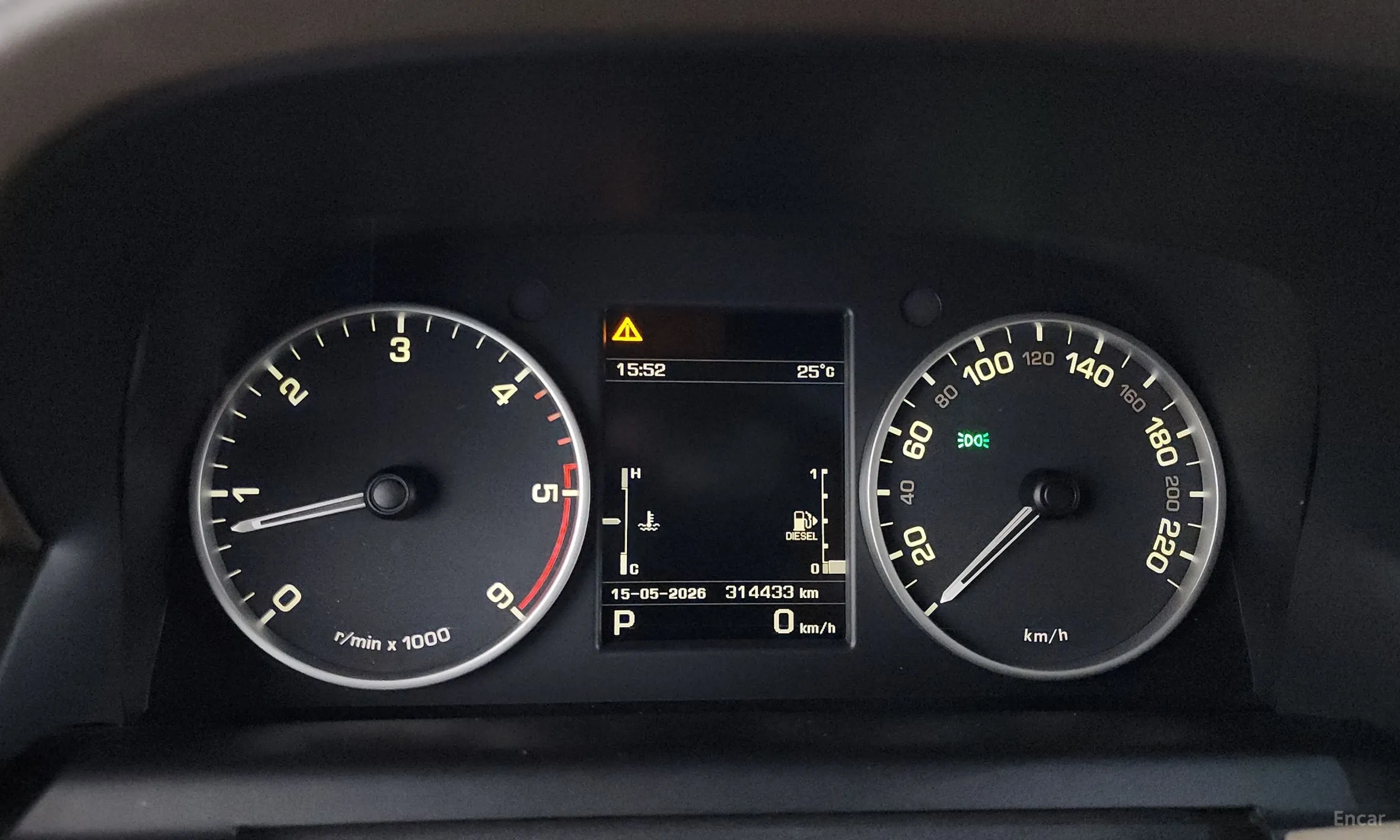 Land Rover Discovery 4 превью 8