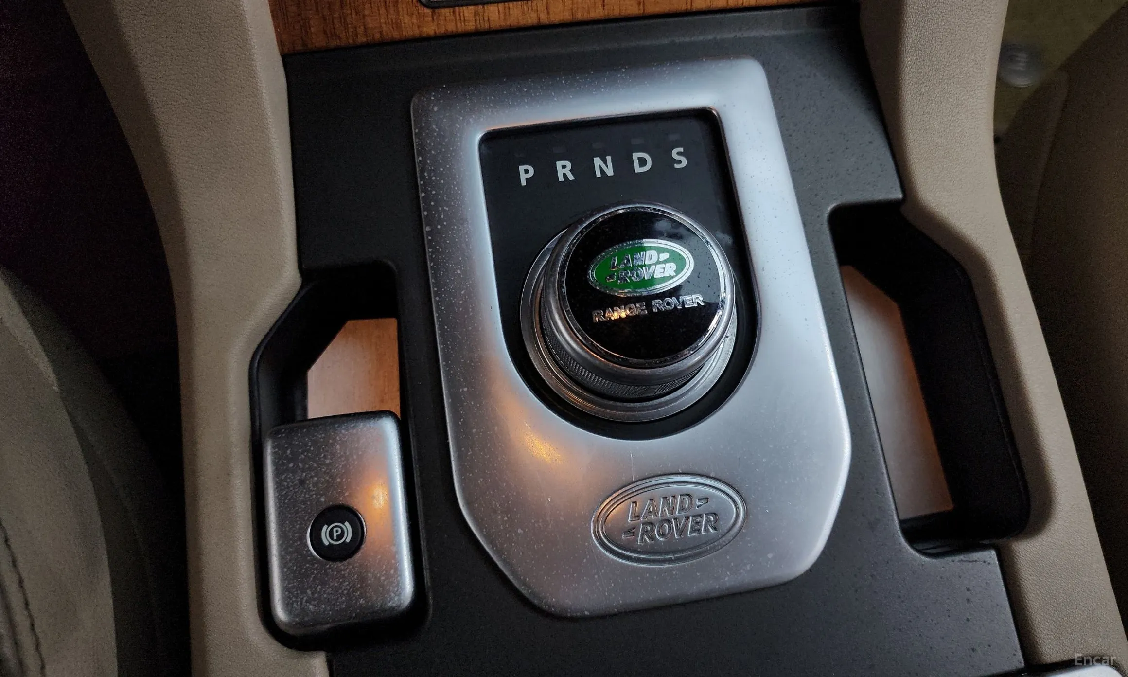 Land Rover Discovery 4 превью 9