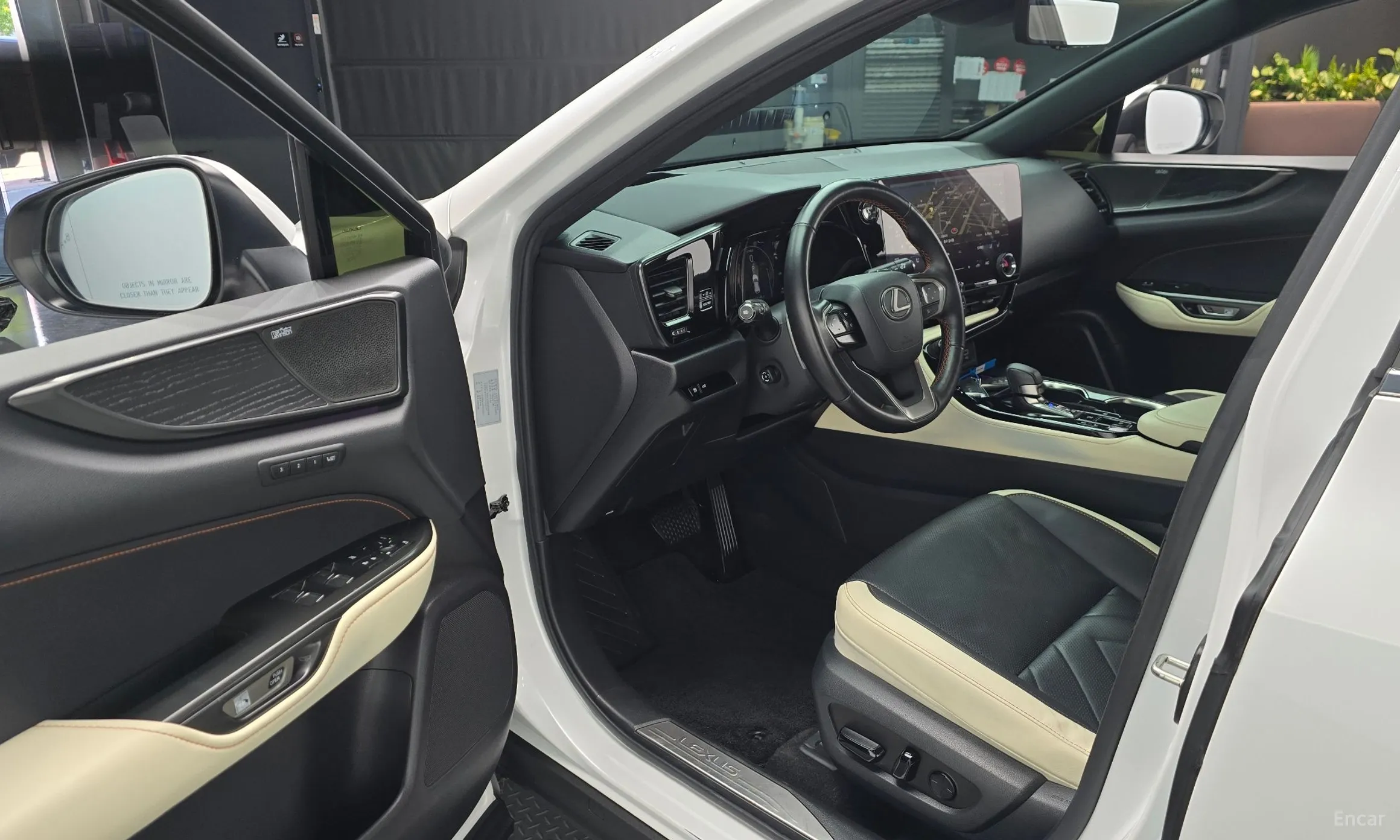 Lexus NX350h Gen 2 превью 10