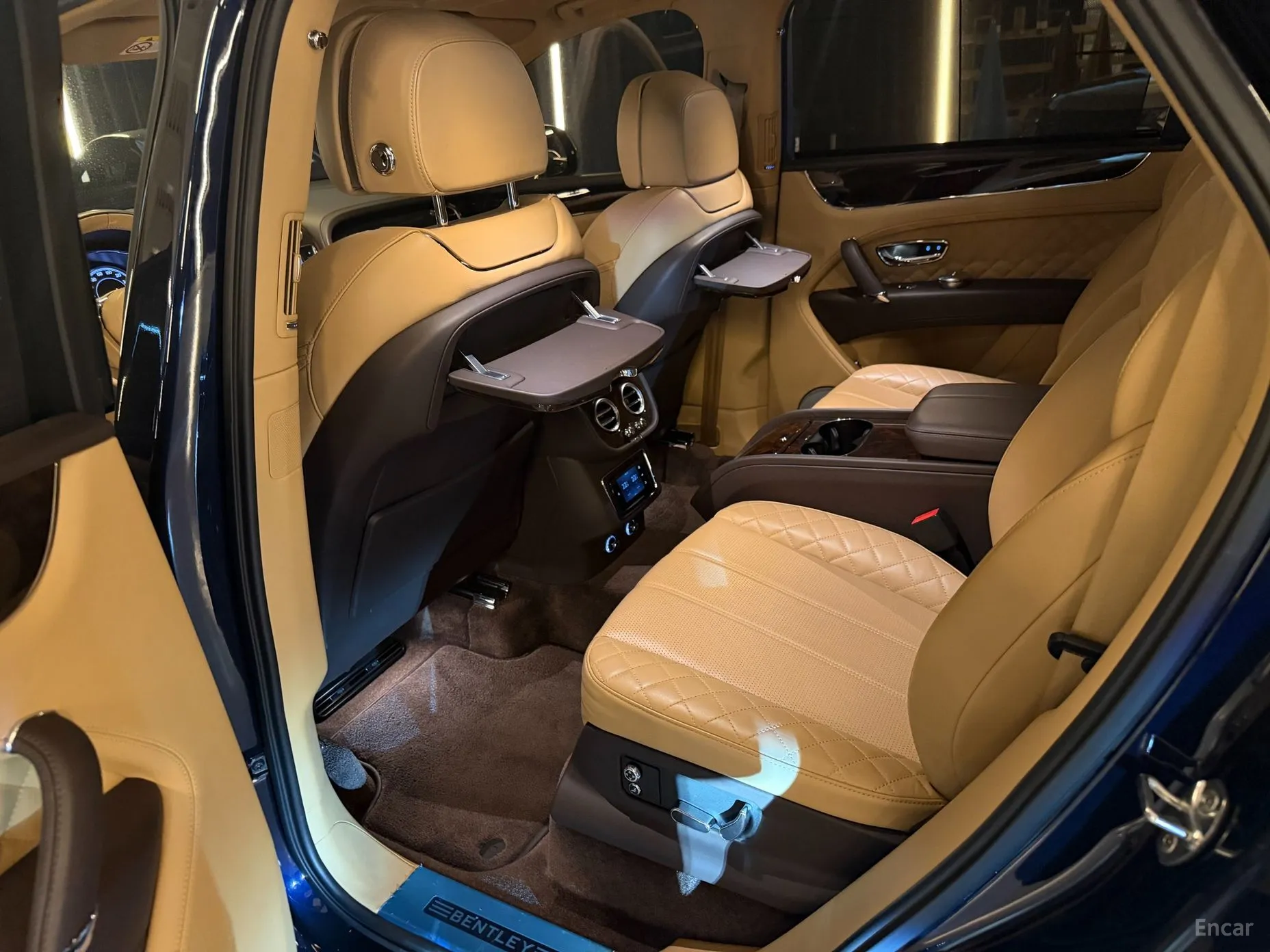 Bentley Bentayga превью 11