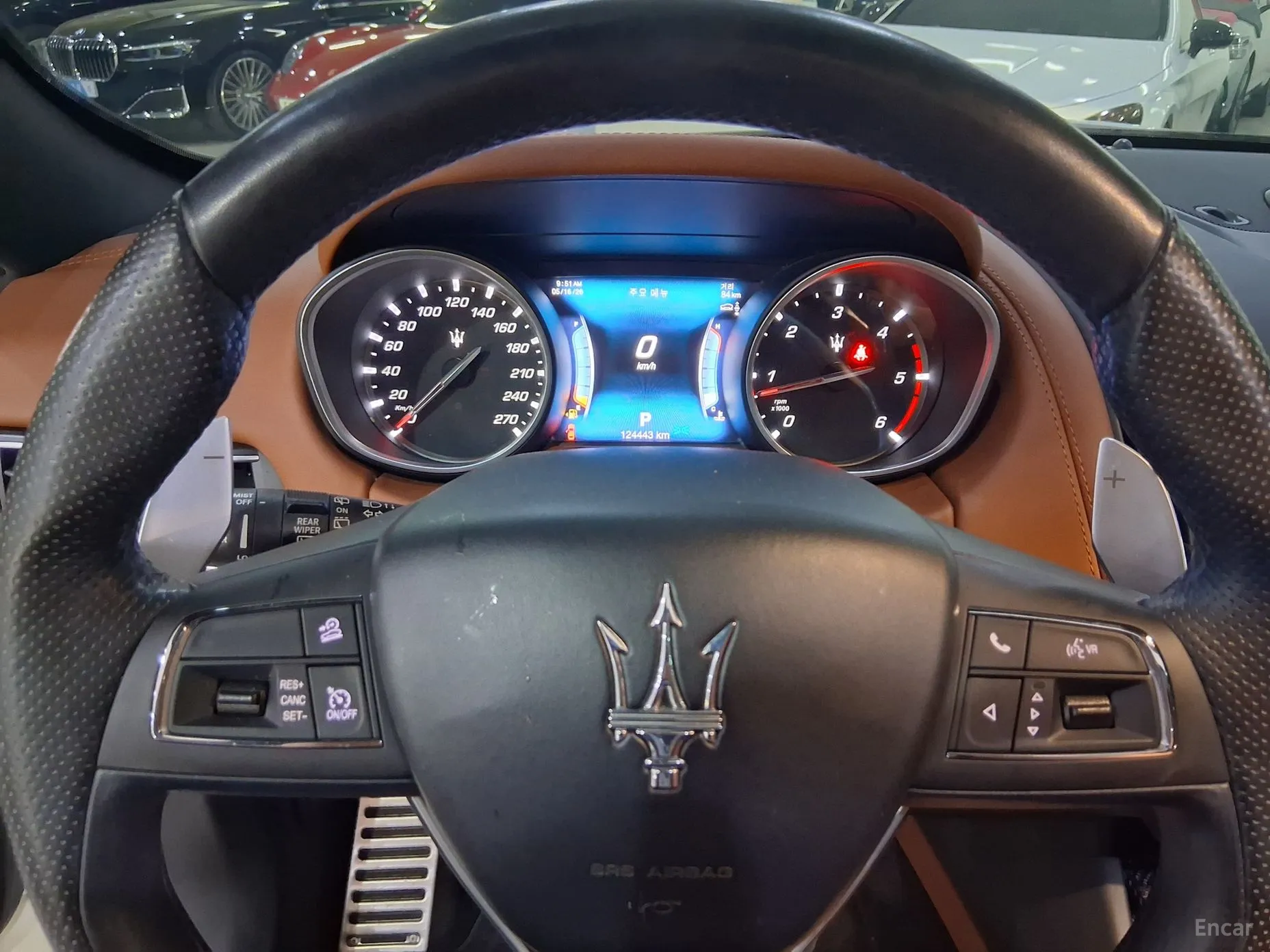 Maserati Levante превью 11
