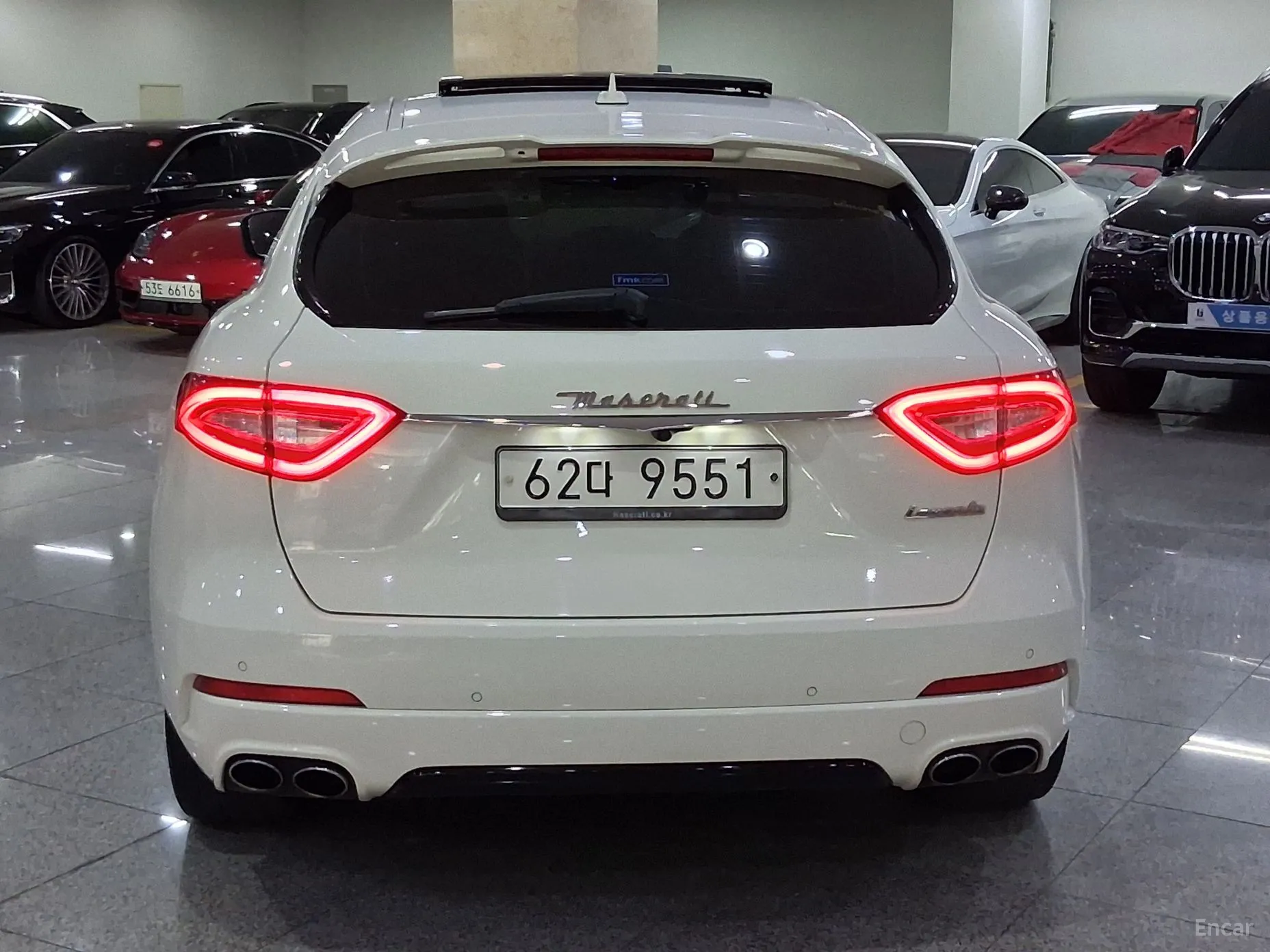 Maserati Levante превью 3