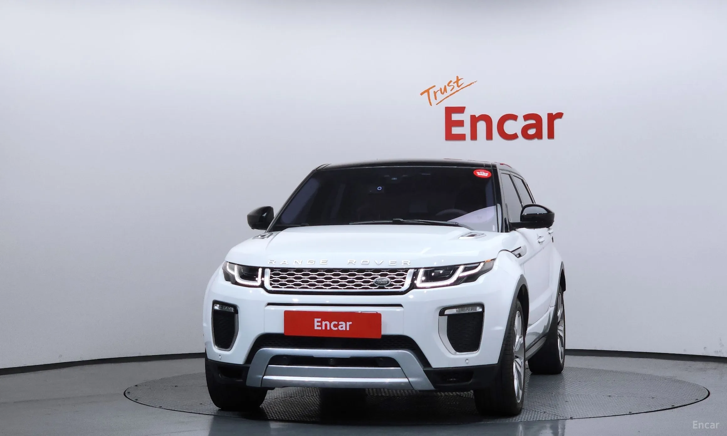 Land Rover Range Rover Evoque превью 3