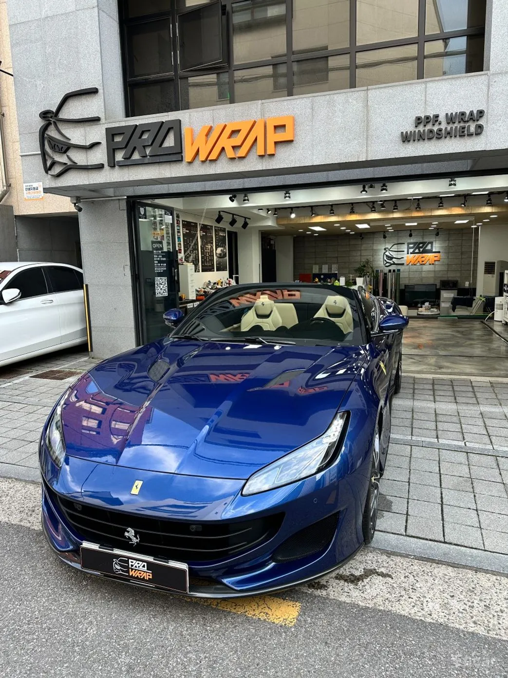 Ferrari Portofino превью 19