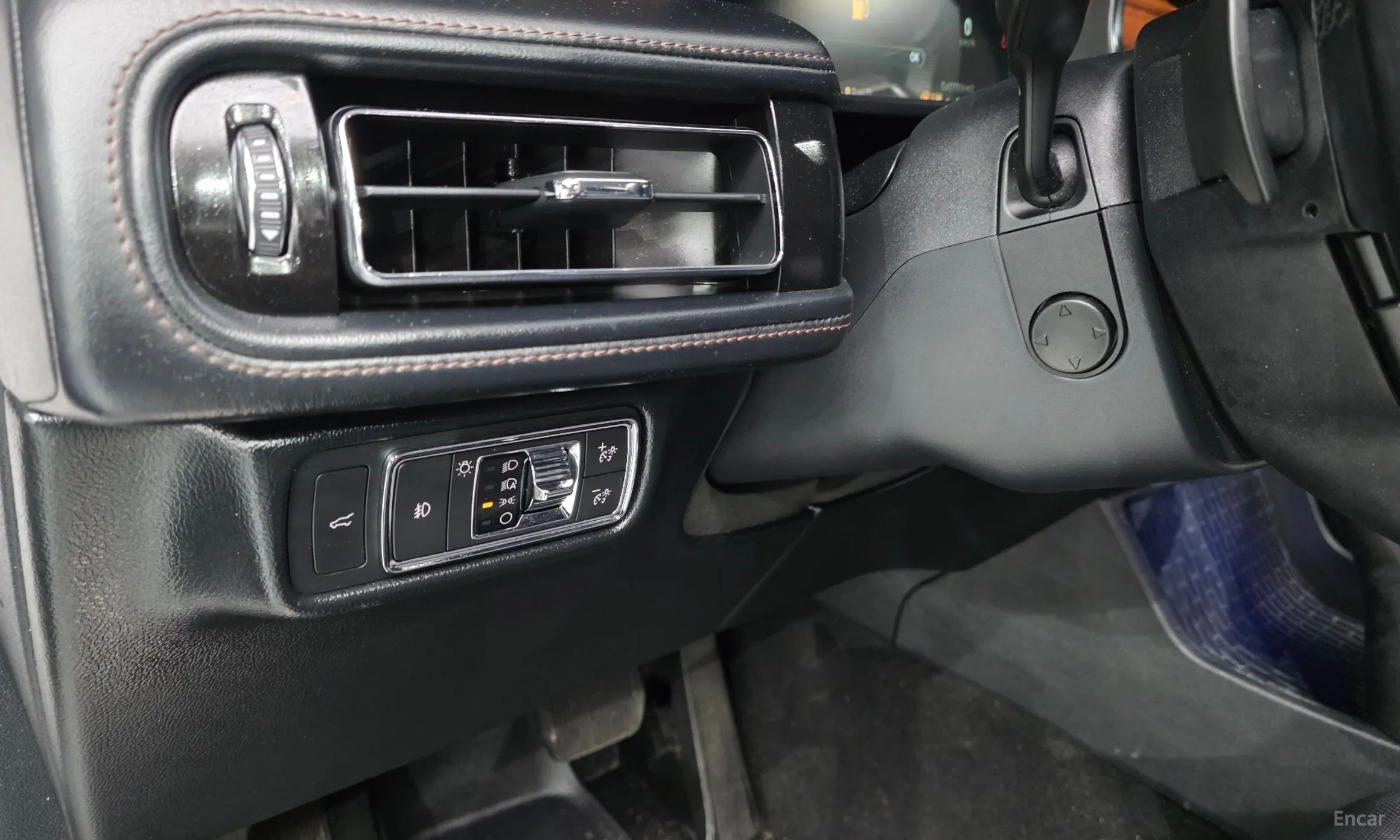 Lincoln Aviator 2nd Generation превью 20