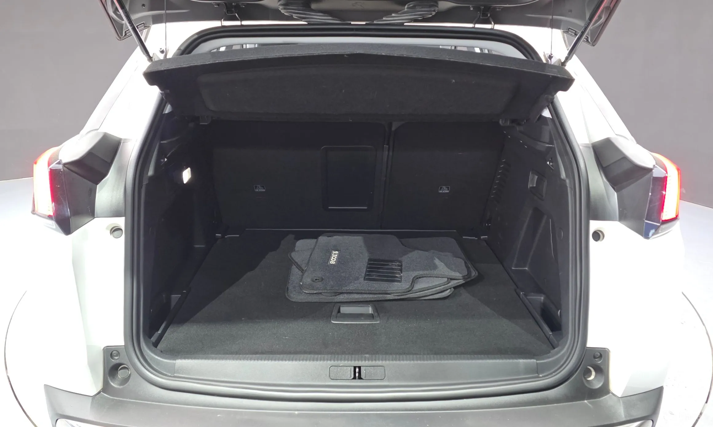 Peugeot 3008 2nd generation превью 20