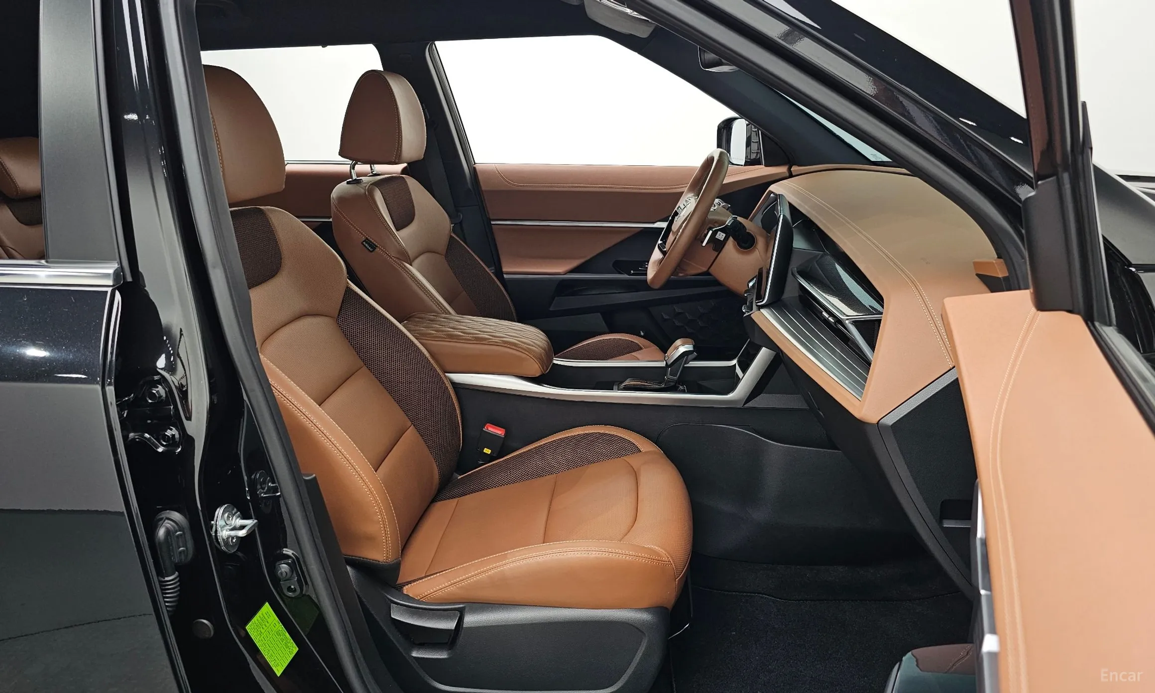 KG Mobility (SsangYong) Torres превью 11