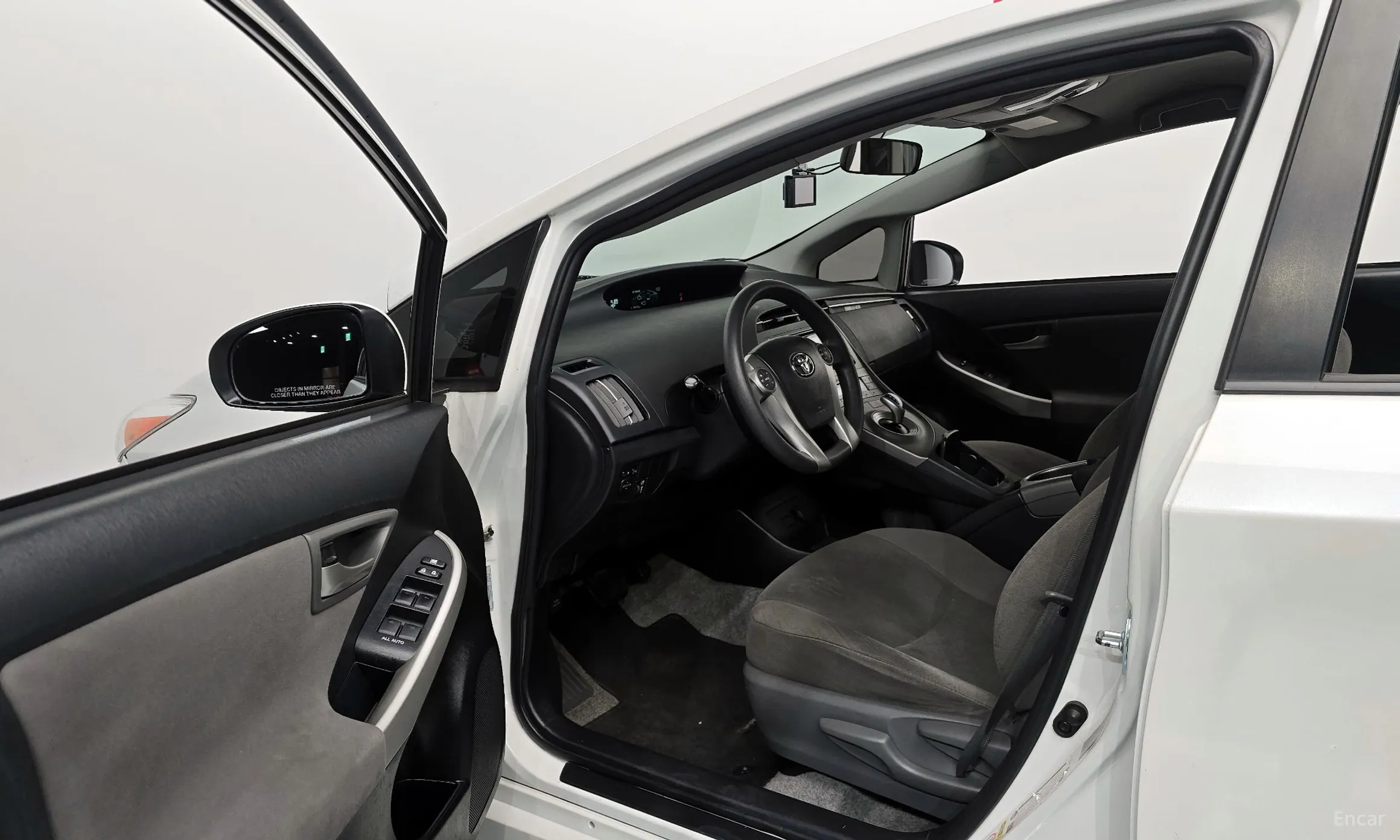 Toyota Toyota Prius превью 10
