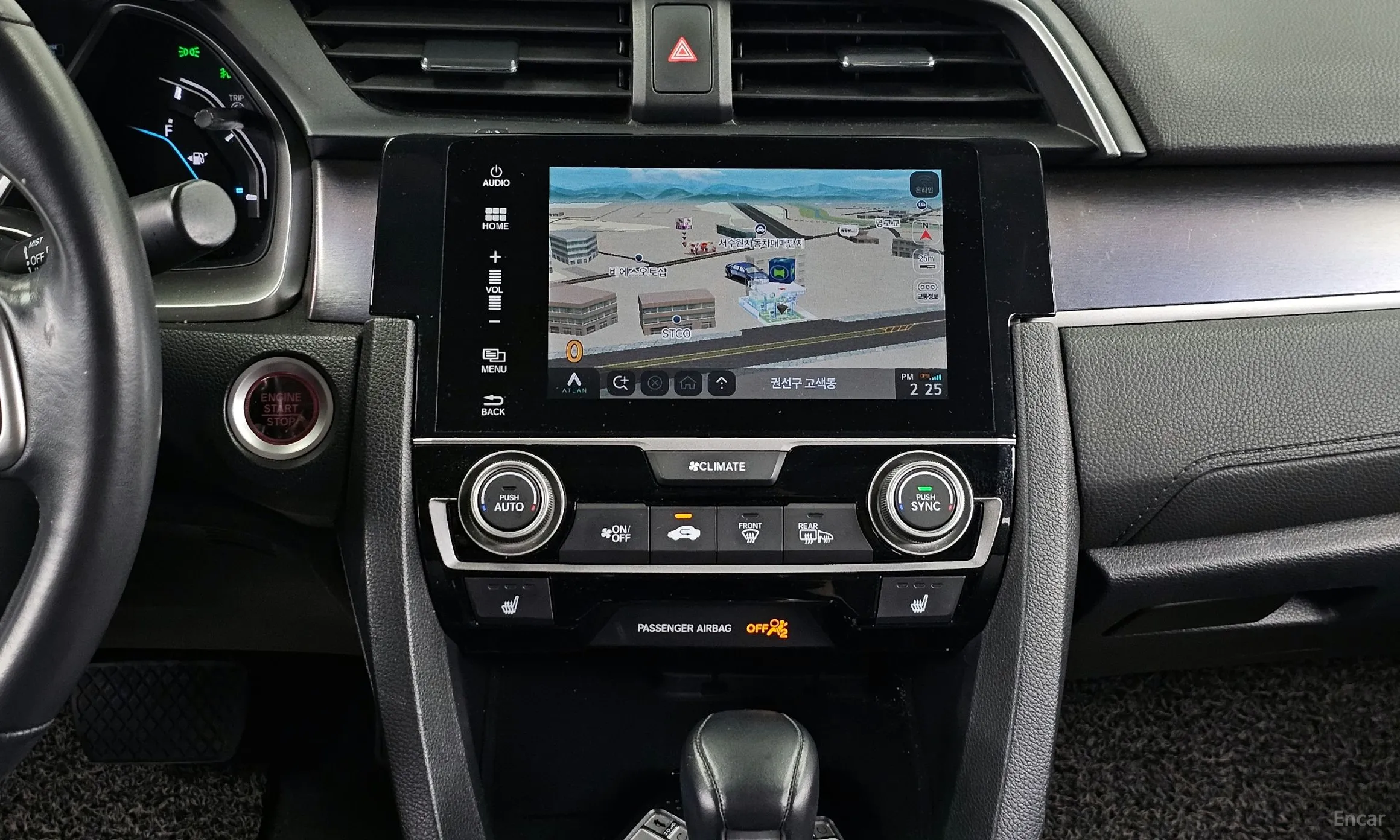 Honda Civic превью 14