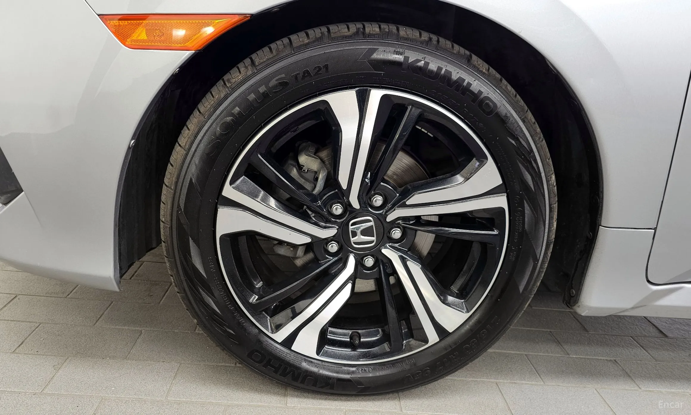 Honda Civic превью 5