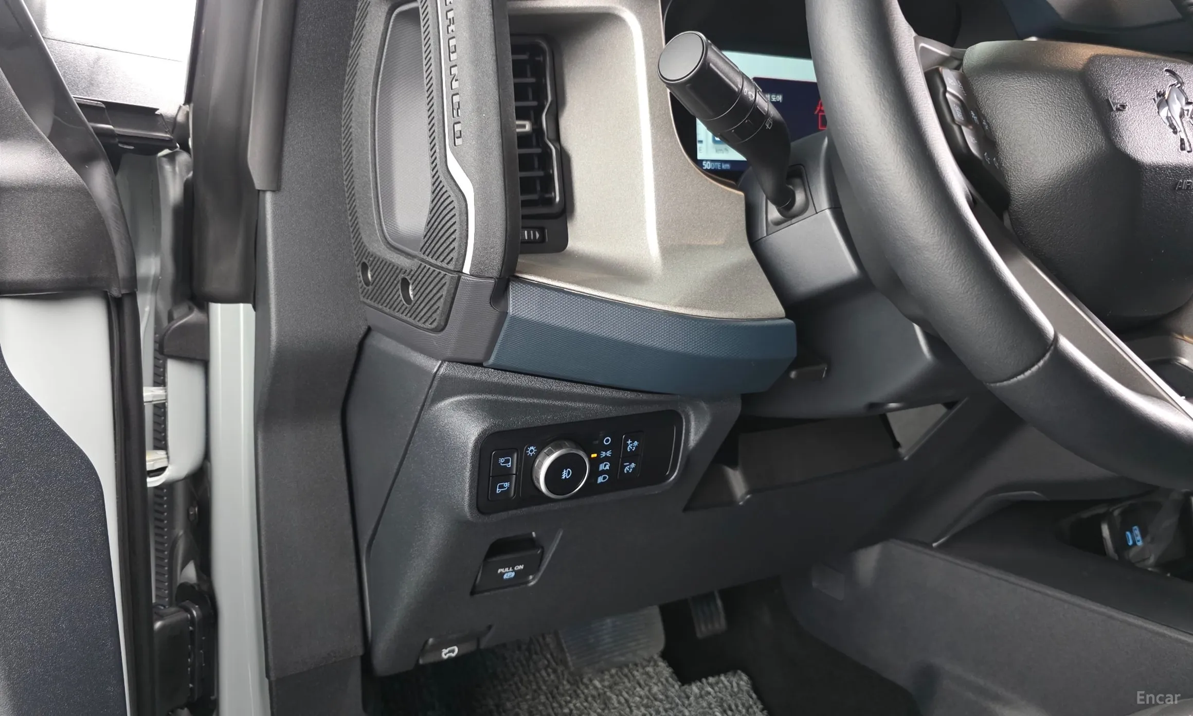 Ford Bronco 6th Generation превью 13