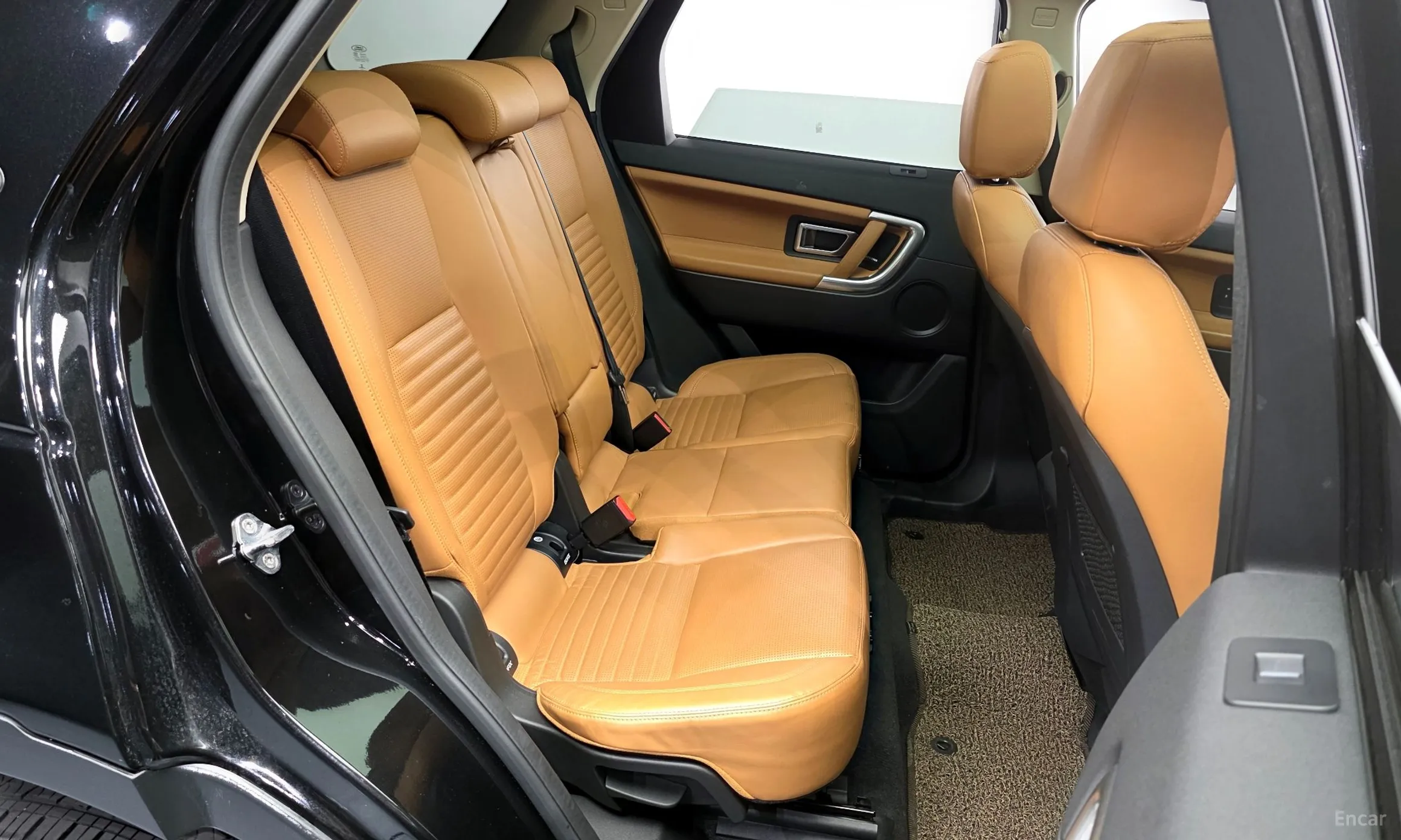Land Rover Discovery Sports превью 11
