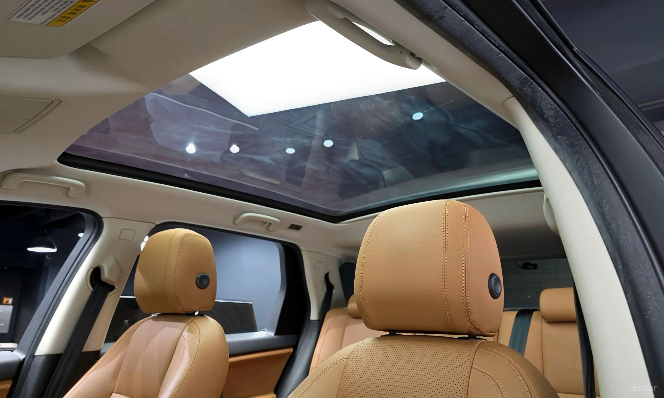 Land Rover Discovery Sports превью 16