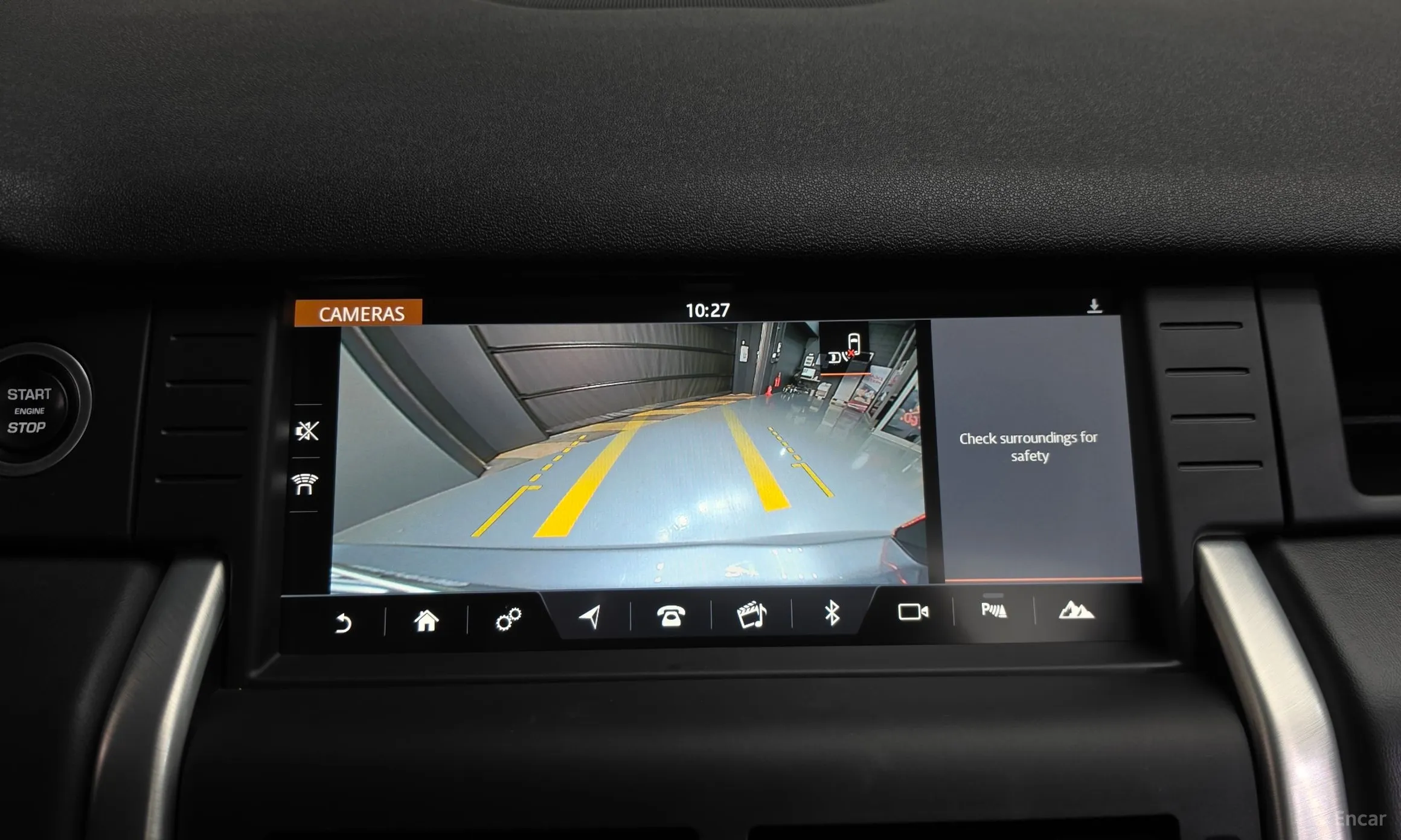 Land Rover Discovery Sports превью 16