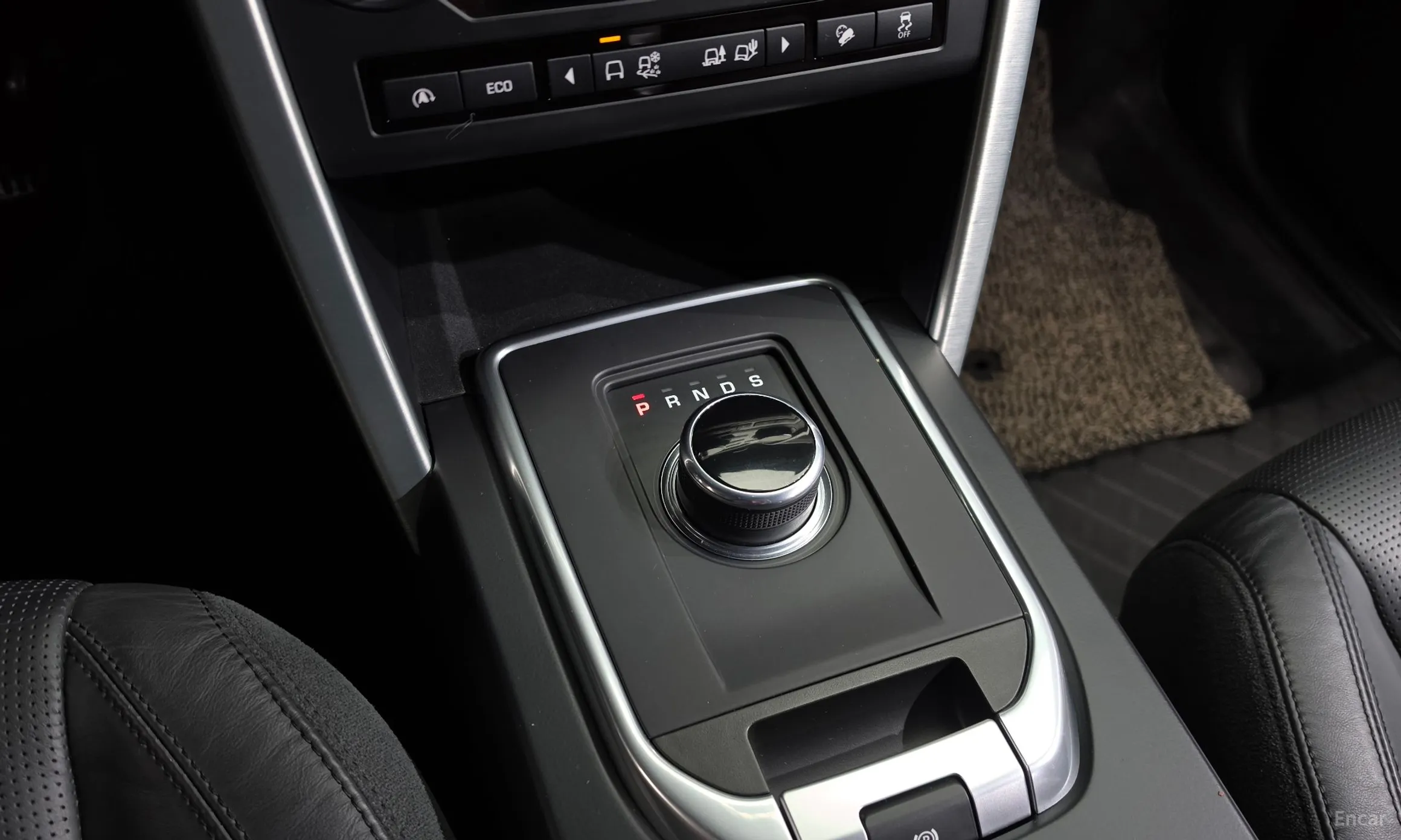 Land Rover Discovery Sports превью 9
