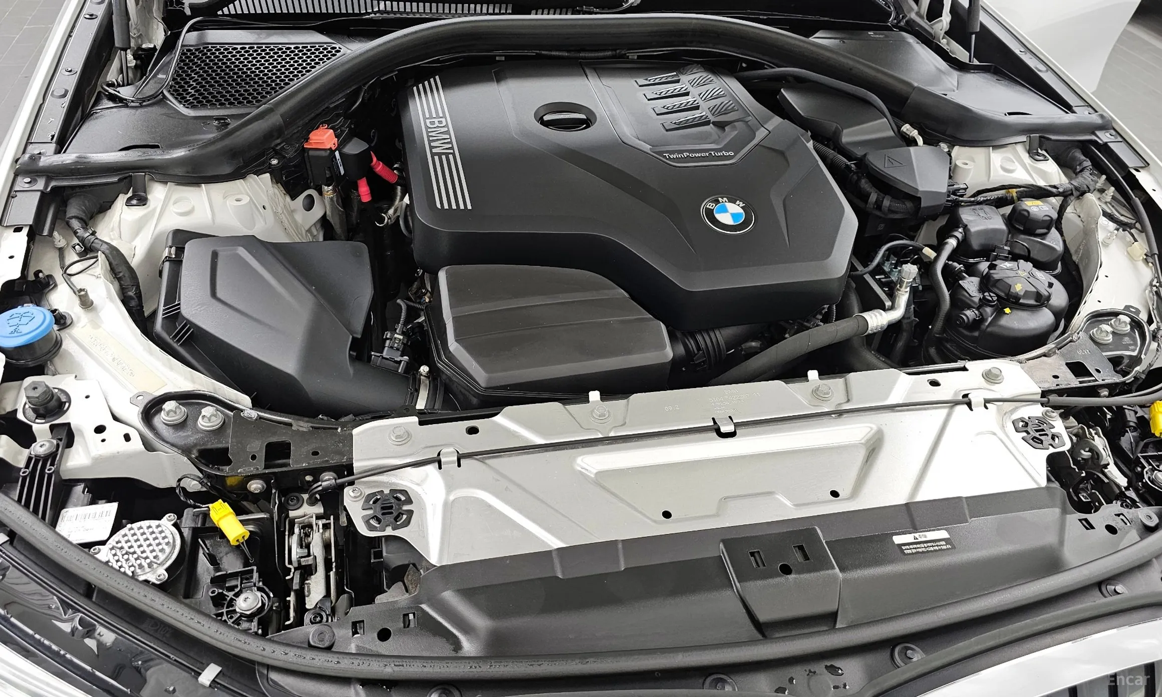 BMW 3 Series (G20) превью 6