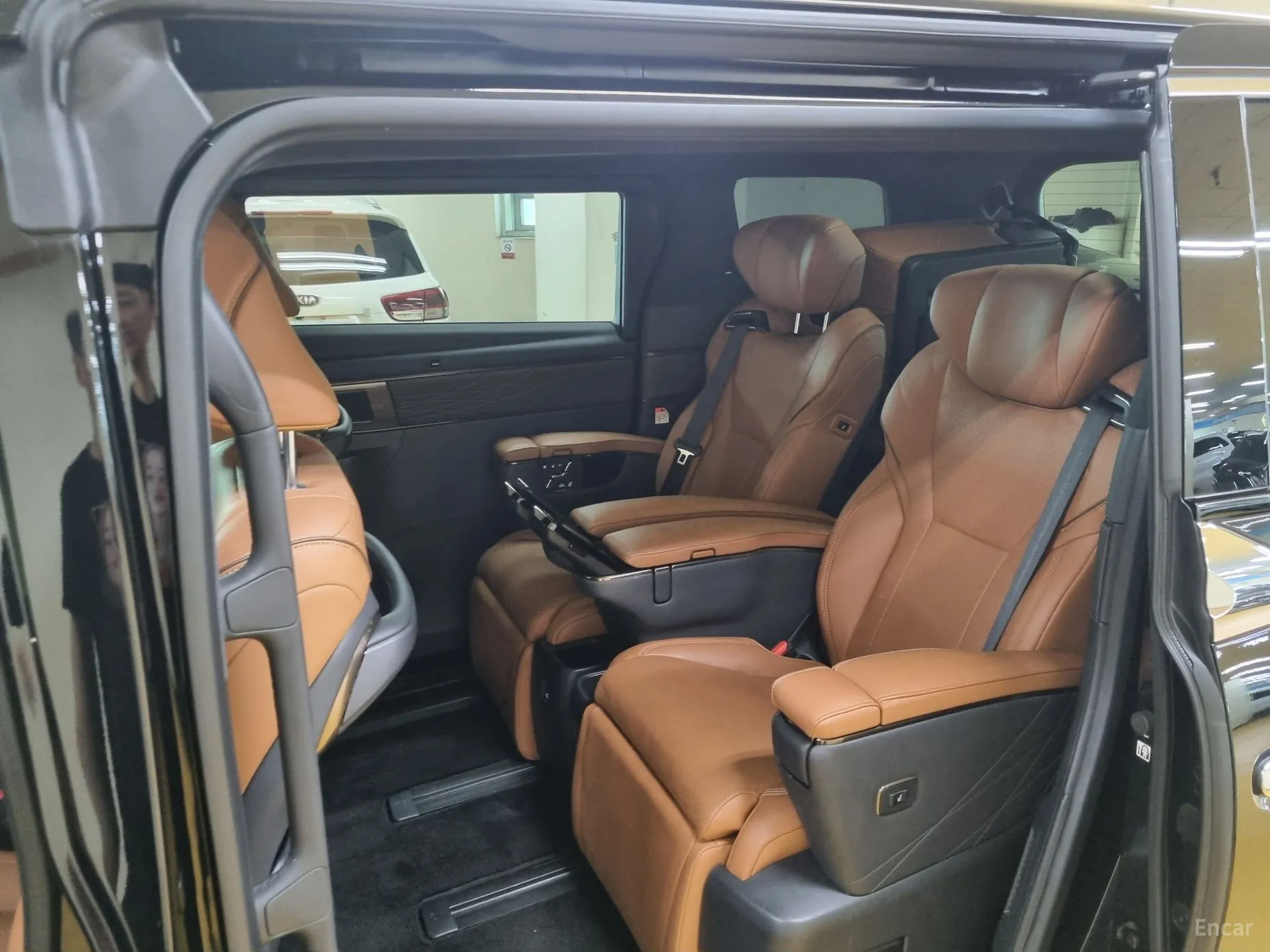 Toyota Alphard 4th Generation превью 13