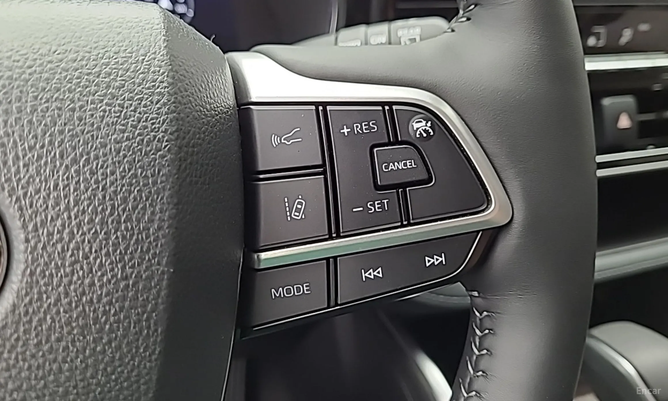 Toyota Highlander 4th generation превью 17