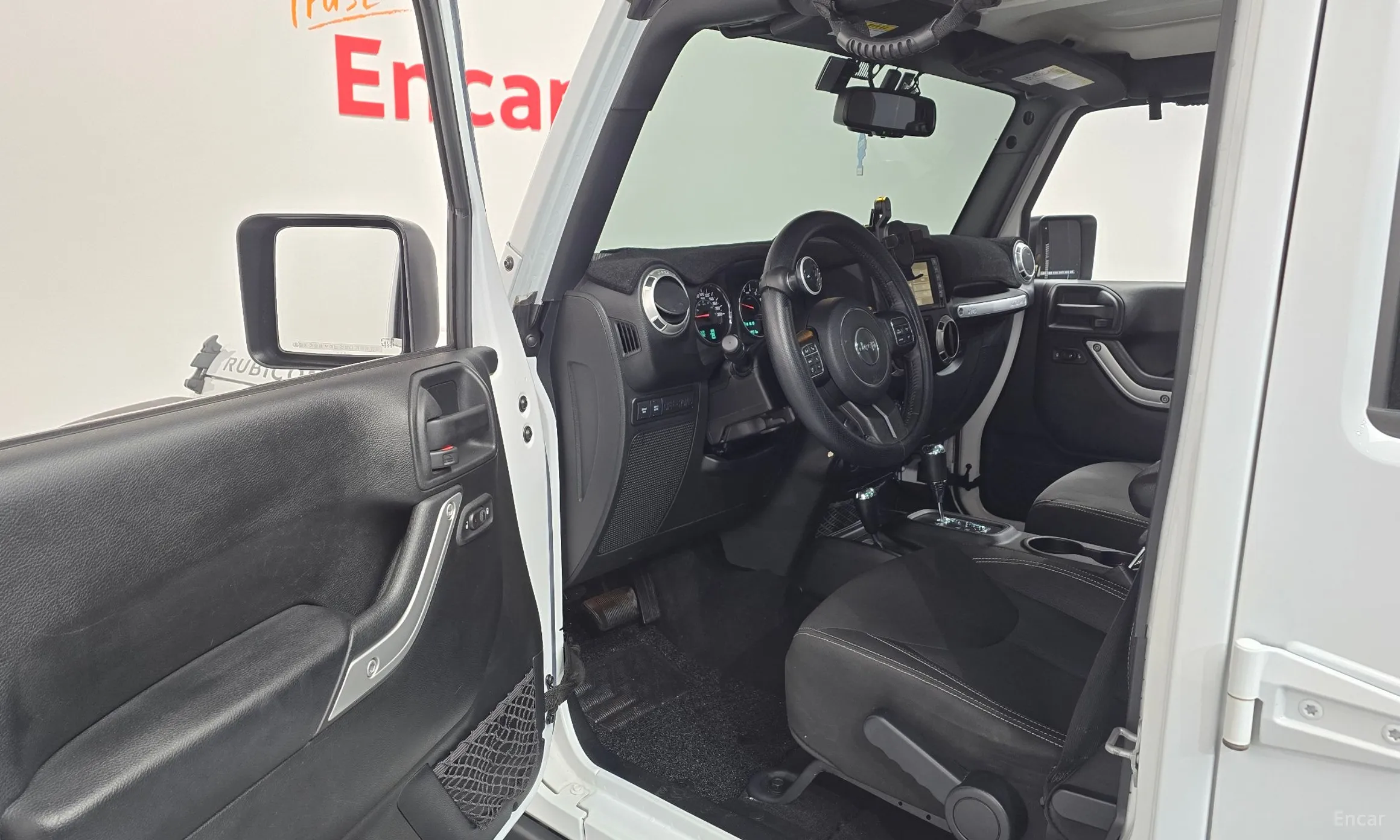 Jeep Wrangler (JK) превью 10