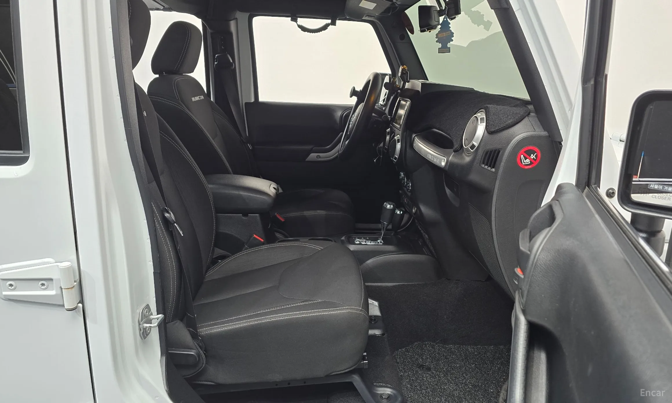 Jeep Wrangler (JK) превью 11