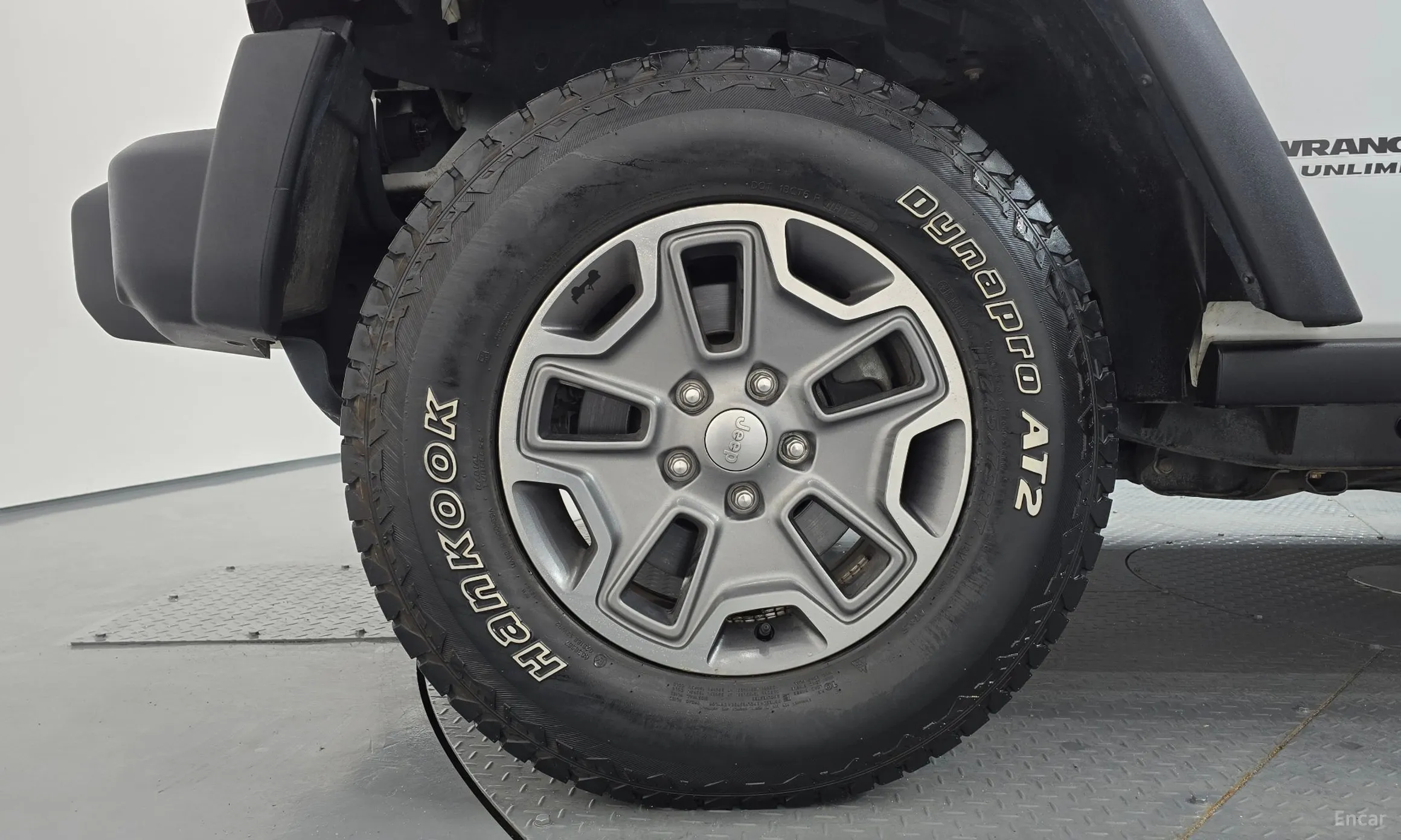Jeep Wrangler (JK) превью 5