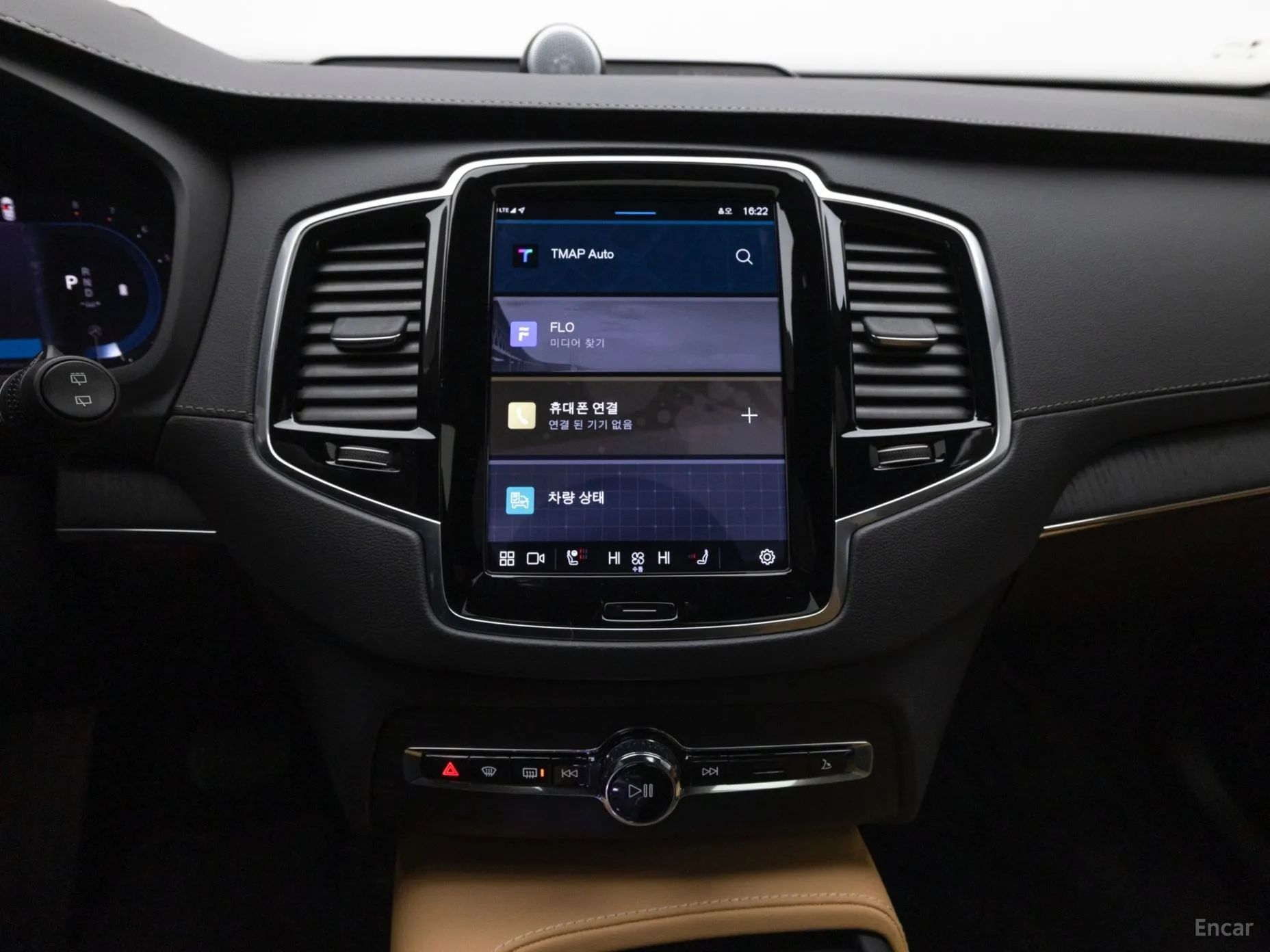 Volvo XC90 Gen 2 превью 13