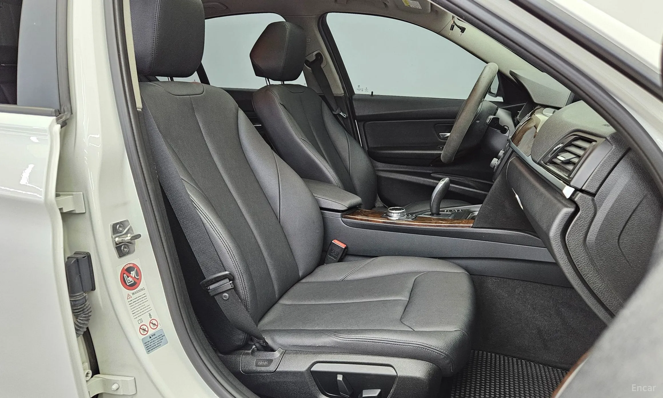 BMW 3 Series (F30) превью 11