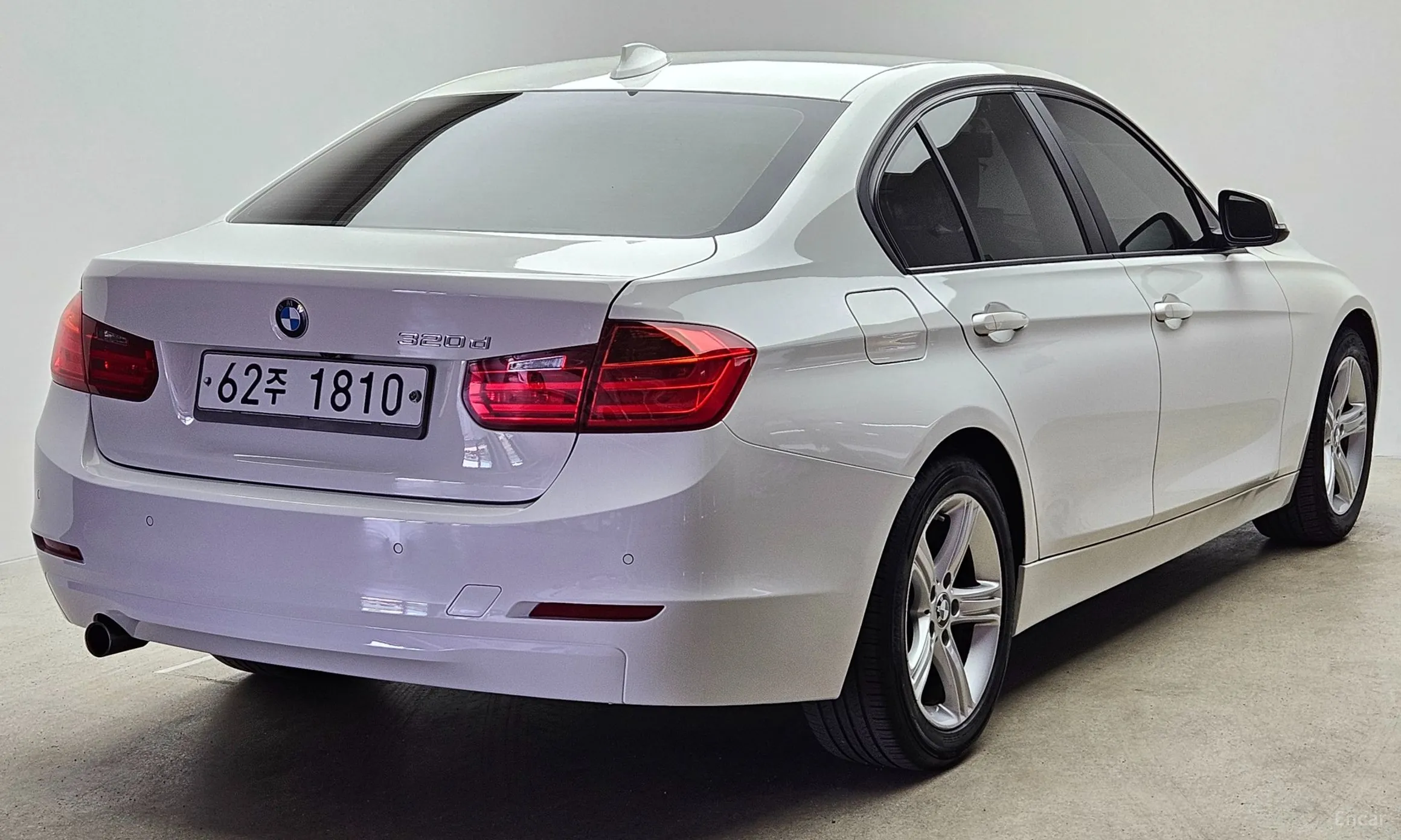 BMW 3 Series (F30)