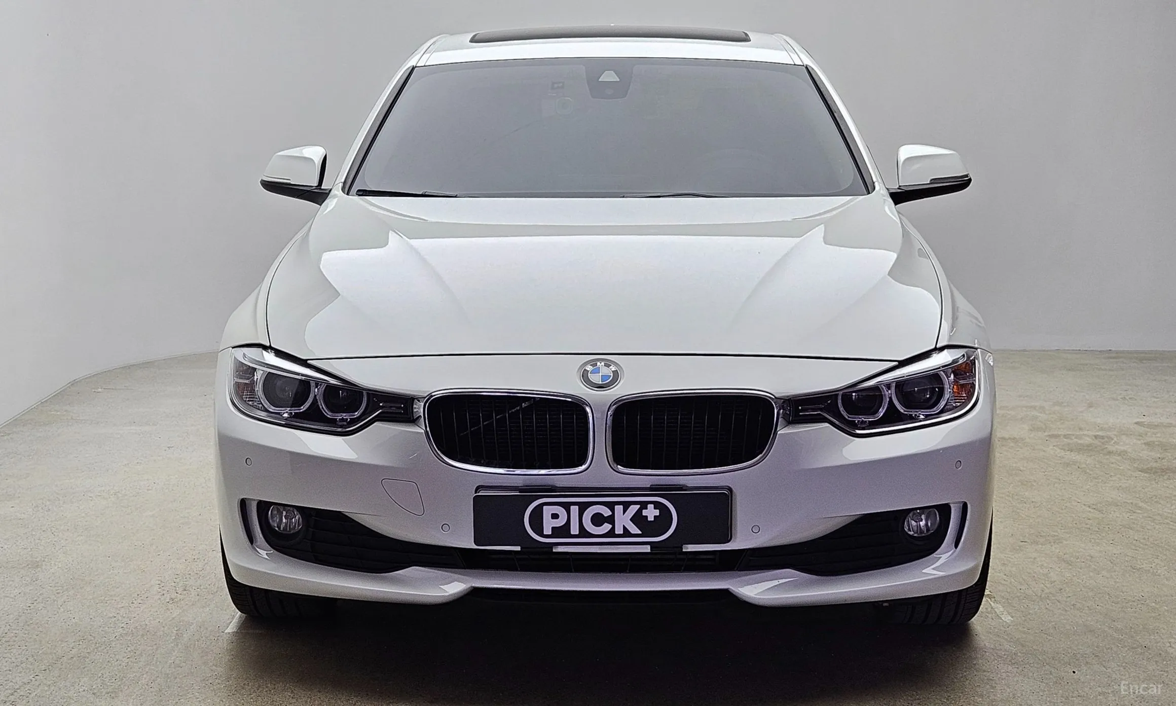 BMW 3 Series (F30) превью 3